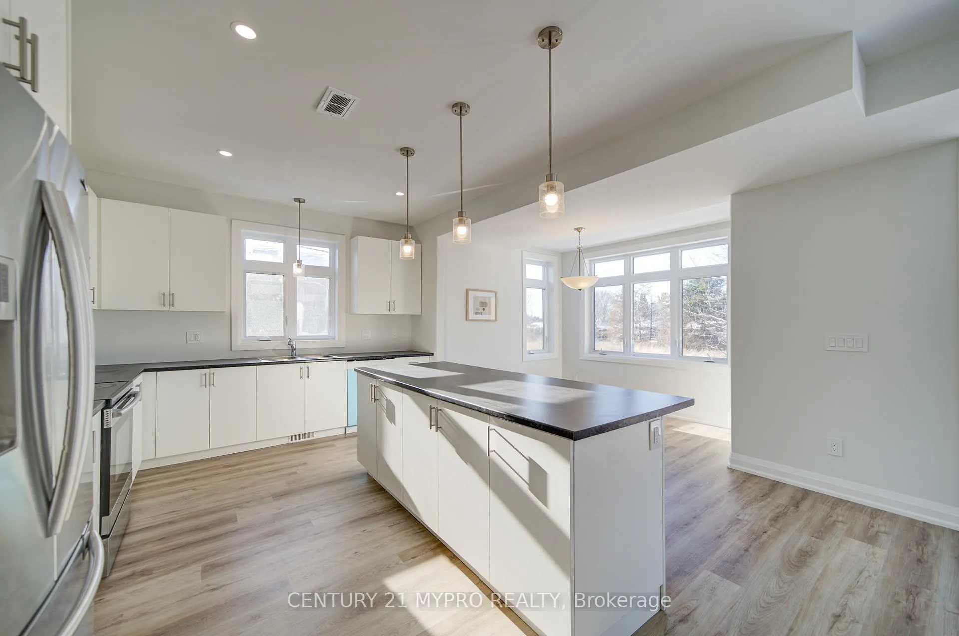 Photo 13 of 13 Lillys Court, Cramahe, Colborne — HOMEH