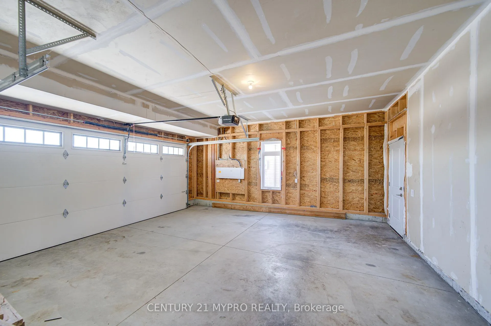 Photo 44 of 13 Lillys Court, Cramahe, Colborne — HOMEH