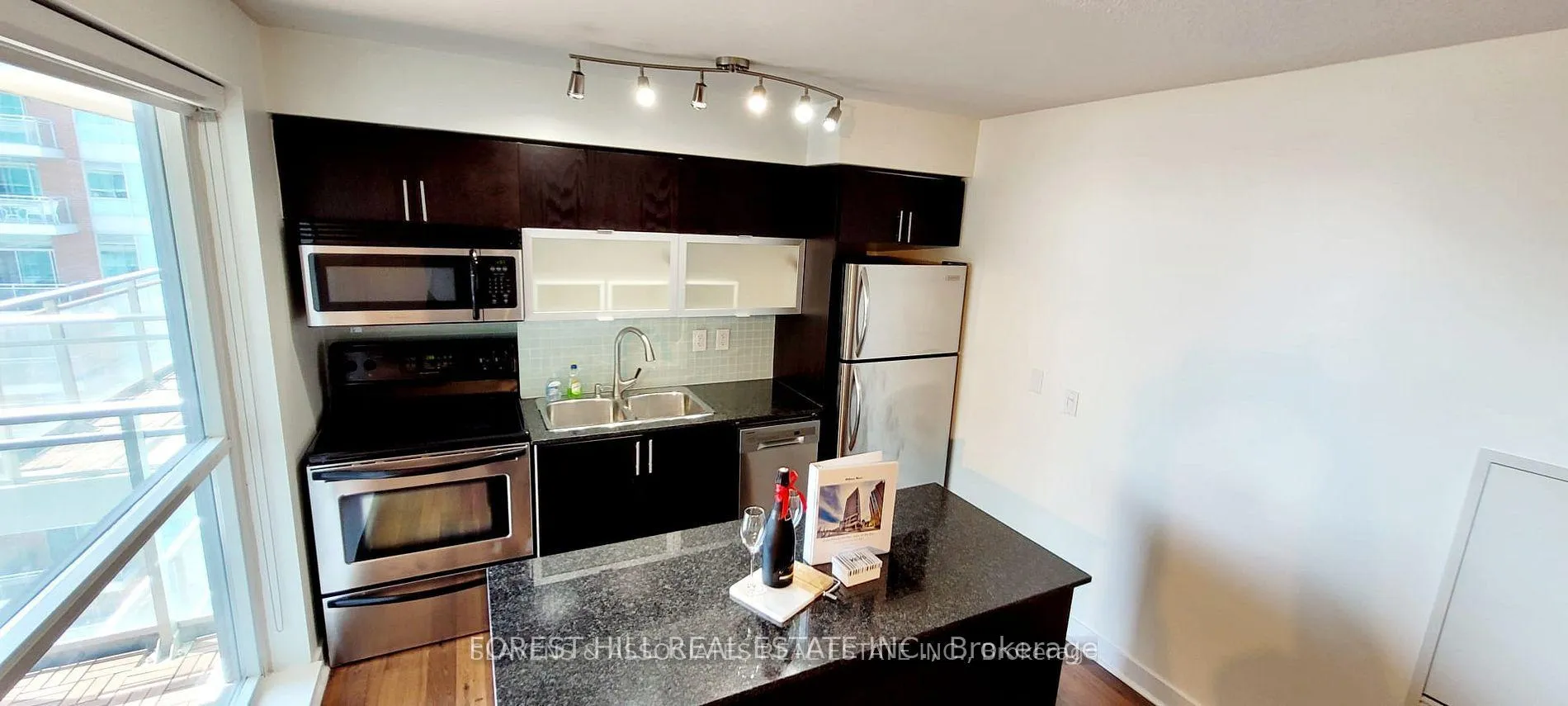 Photo 1 of Unit 2202, 80 Western Battery Road, Toronto, Niagara — HOMEH