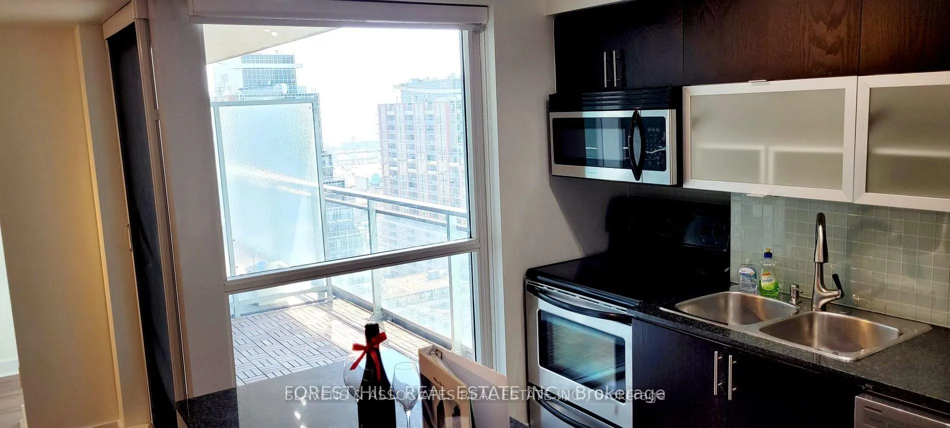 Photo 2 of Unit 2202, 80 Western Battery Road, Toronto, Niagara — HOMEH