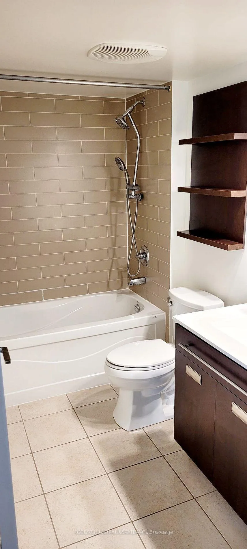 Photo 16 of Unit 2202, 80 Western Battery Road, Toronto, Niagara — HOMEH