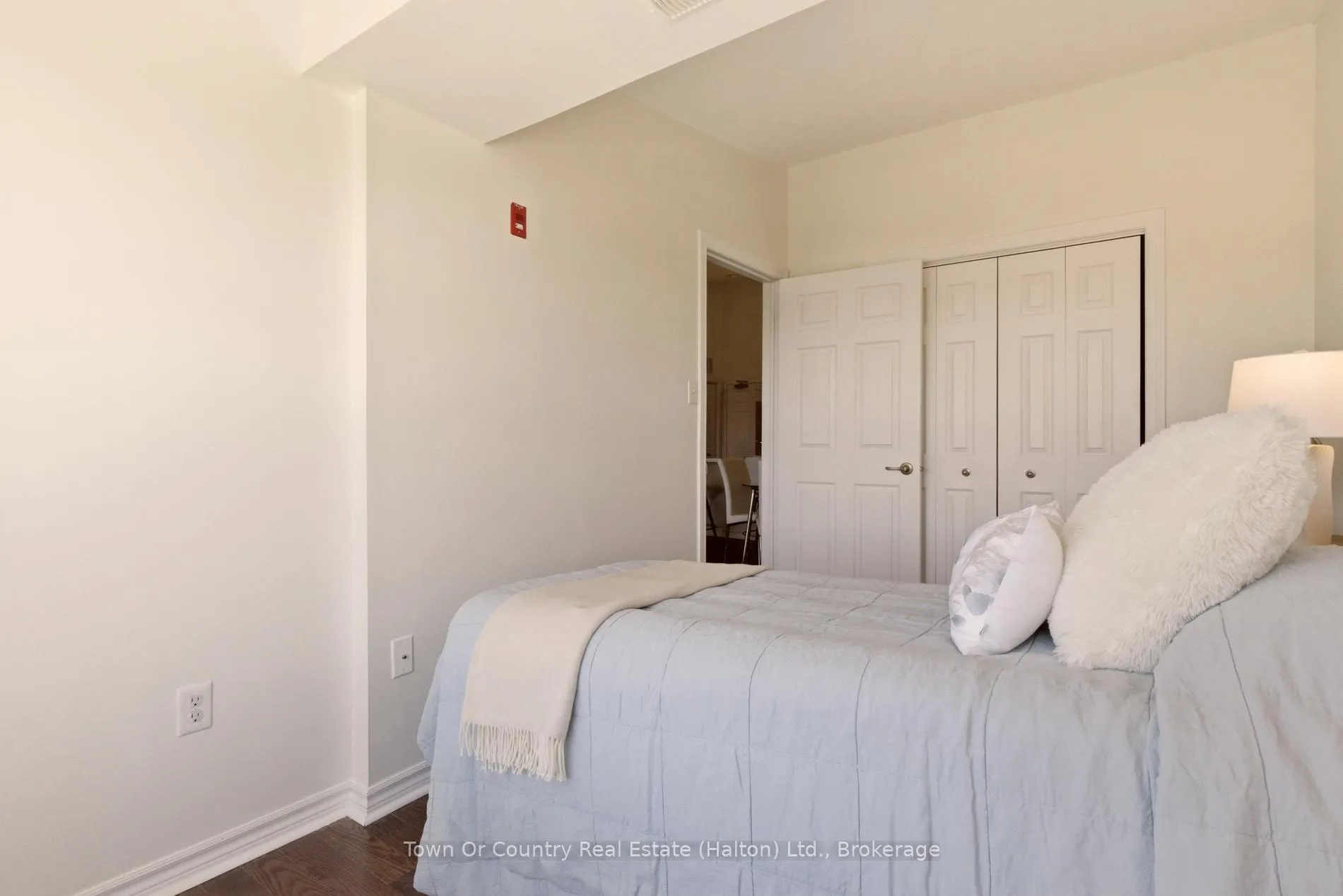 Photo 16 of Unit 403, 1487 Maple Avenue, Milton, Dempsey — HOMEH