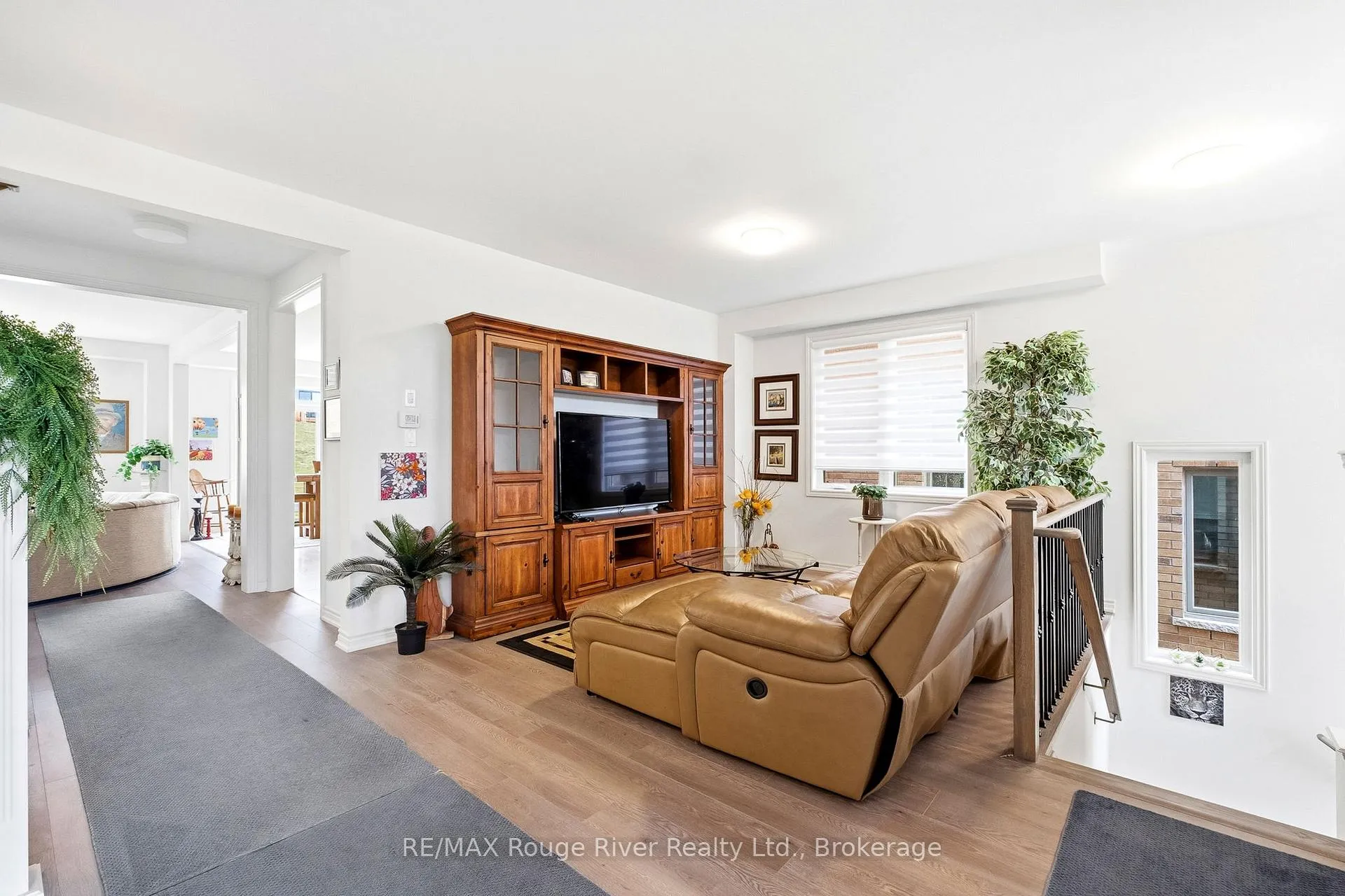 Photo 3 of 1017 Trailsview Avenue, Cobourg — HOMEH