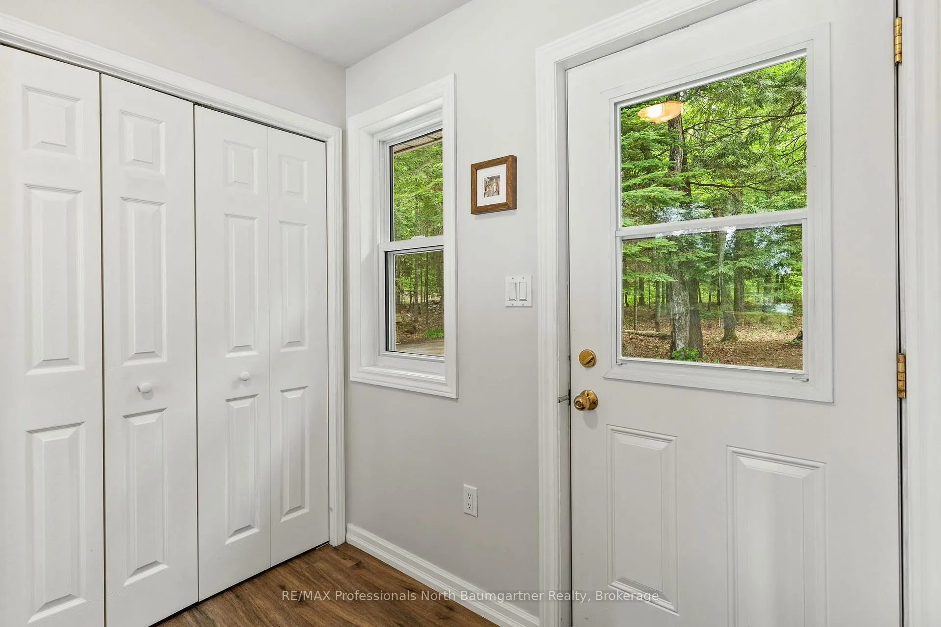 Photo 4 of 1053 Porter Road, Minden Hills, Lutterworth — HOMEH