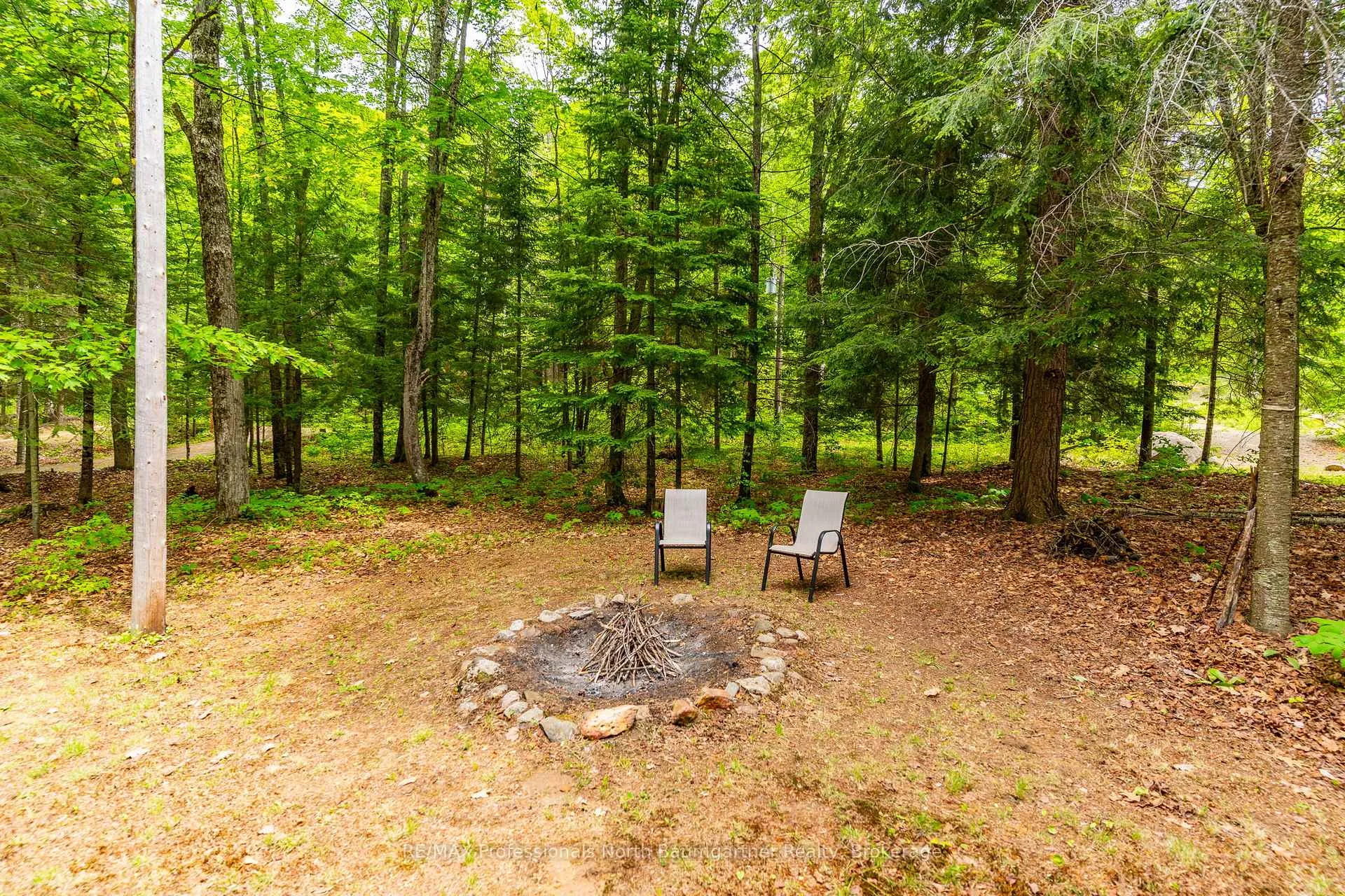 Photo 31 of 1053 Porter Road, Minden Hills, Lutterworth — HOMEH