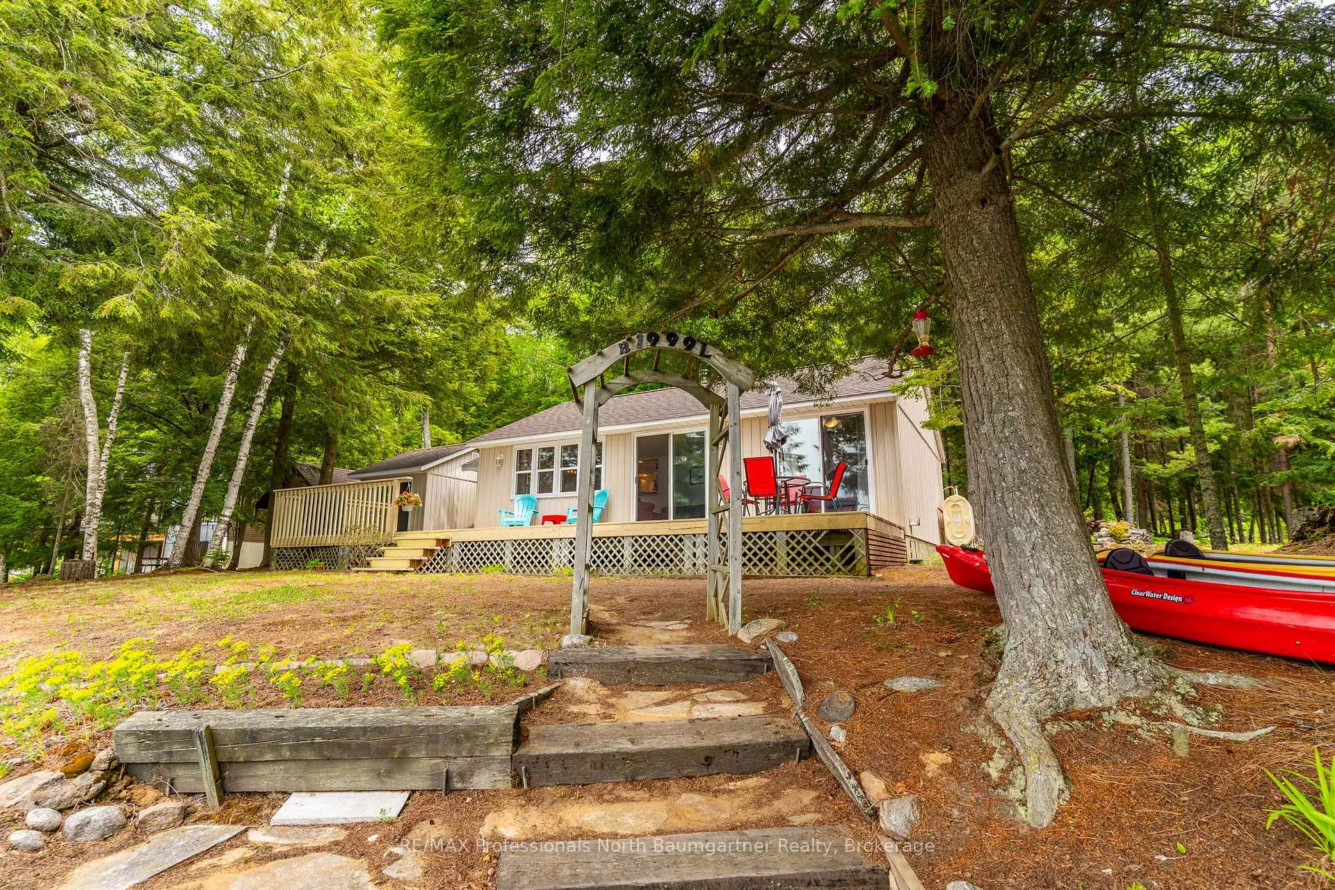 Photo 39 of 1053 Porter Road, Minden Hills, Lutterworth — HOMEH