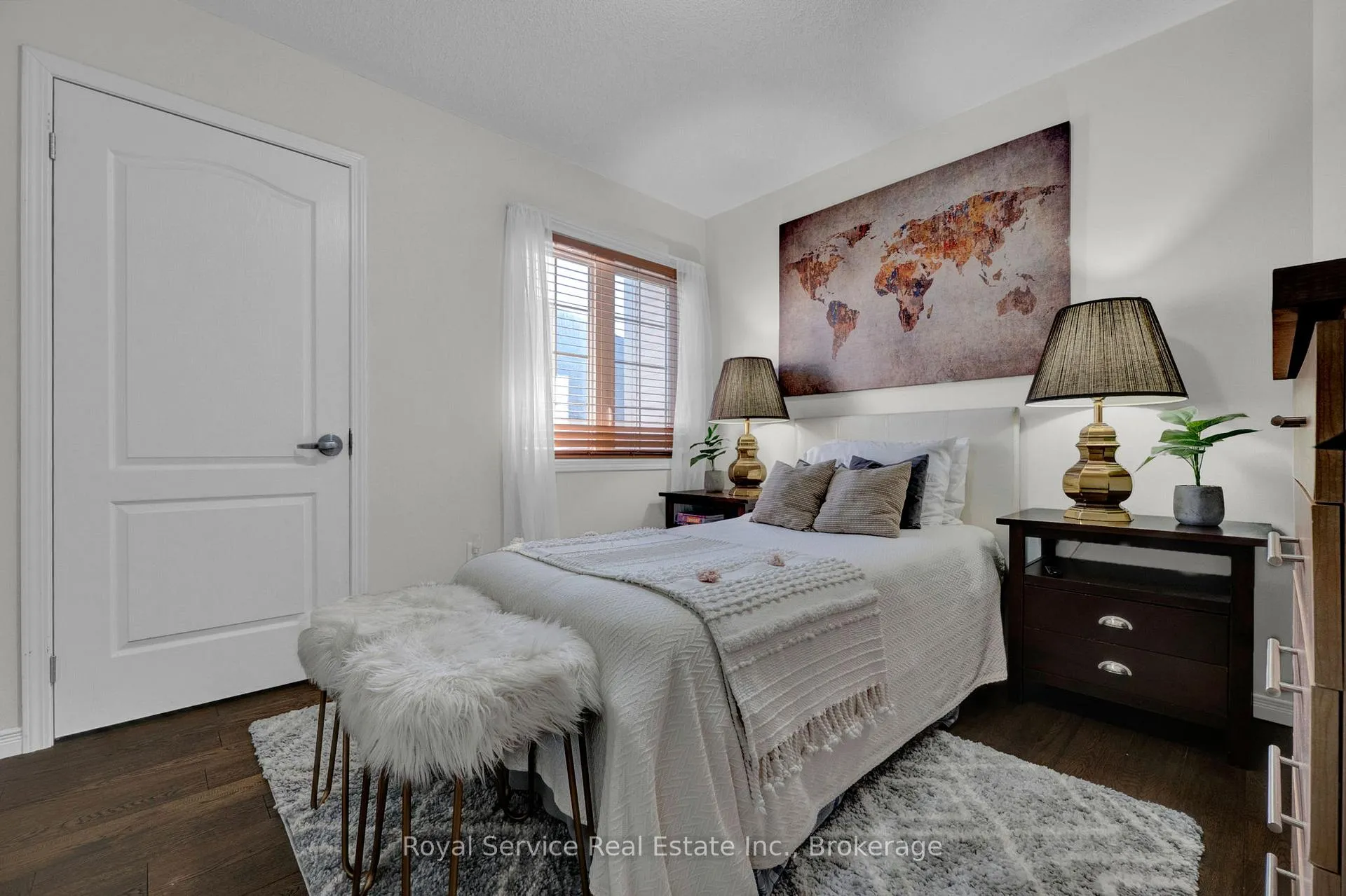 Photo 25 of 35 Alldread Crescent, Clarington, Newcastle — HOMEH