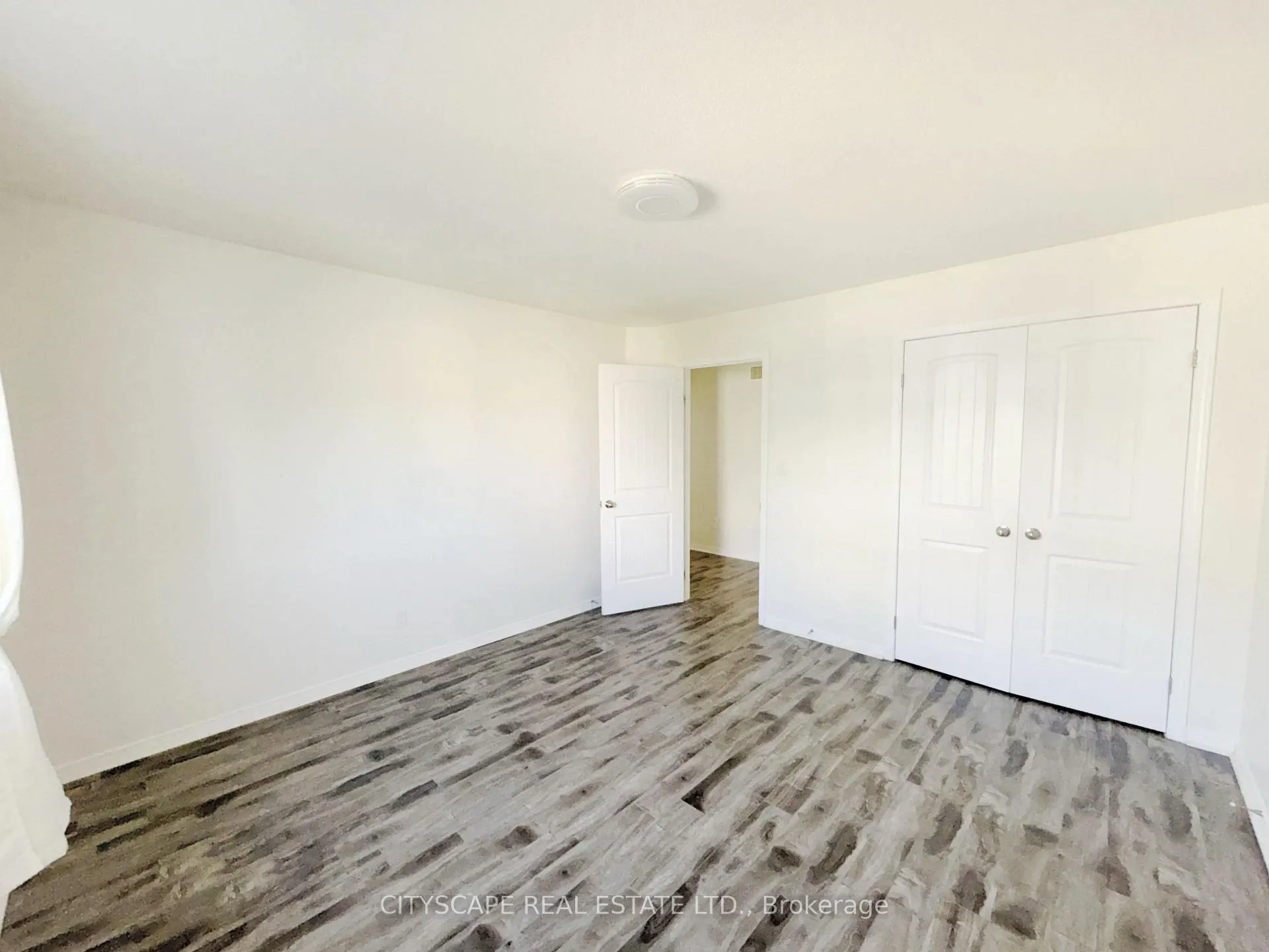 Photo 31 of 541 Sundew Drive, Kitchener — HOMEH