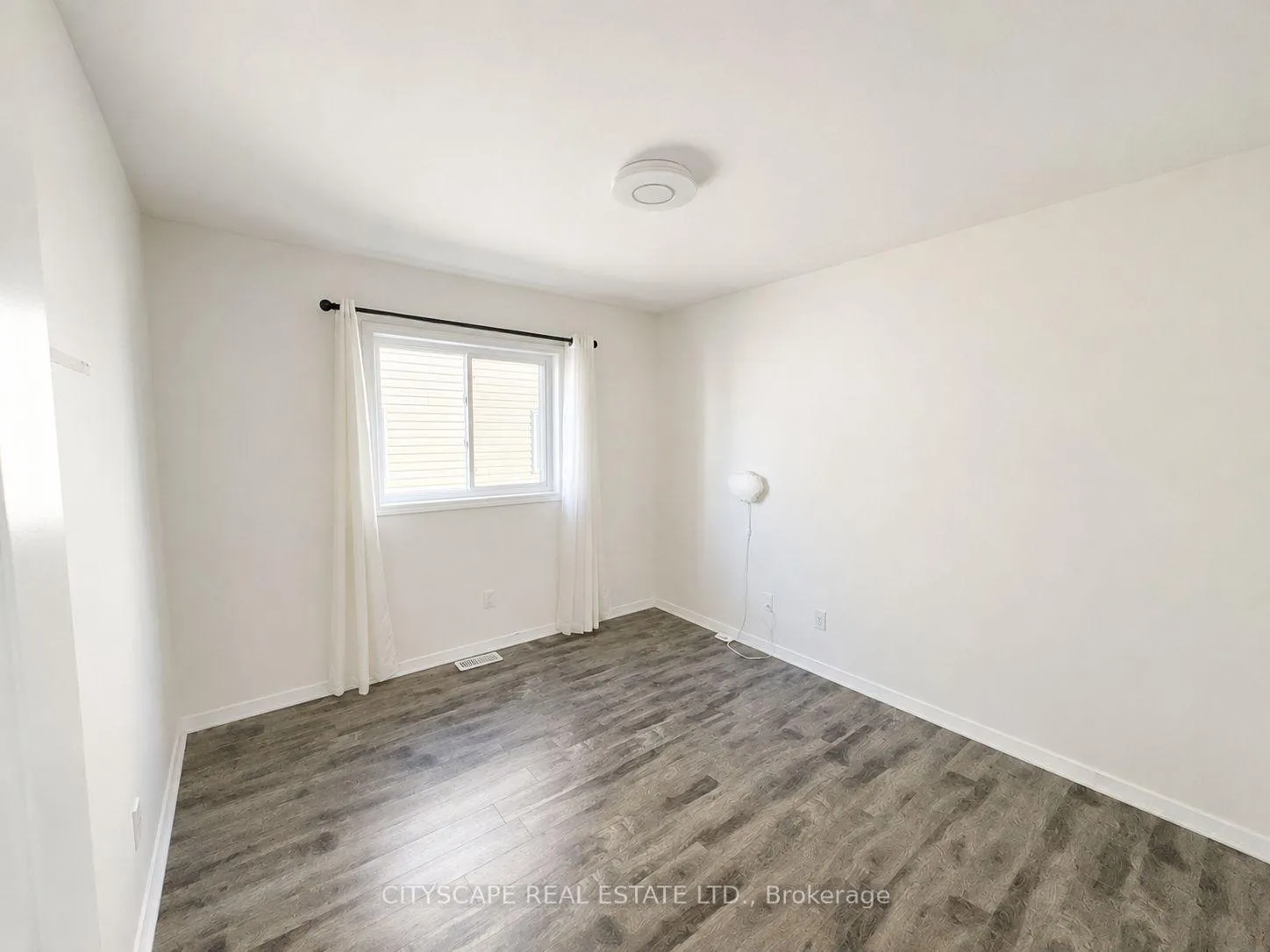 Photo 35 of 541 Sundew Drive, Kitchener — HOMEH