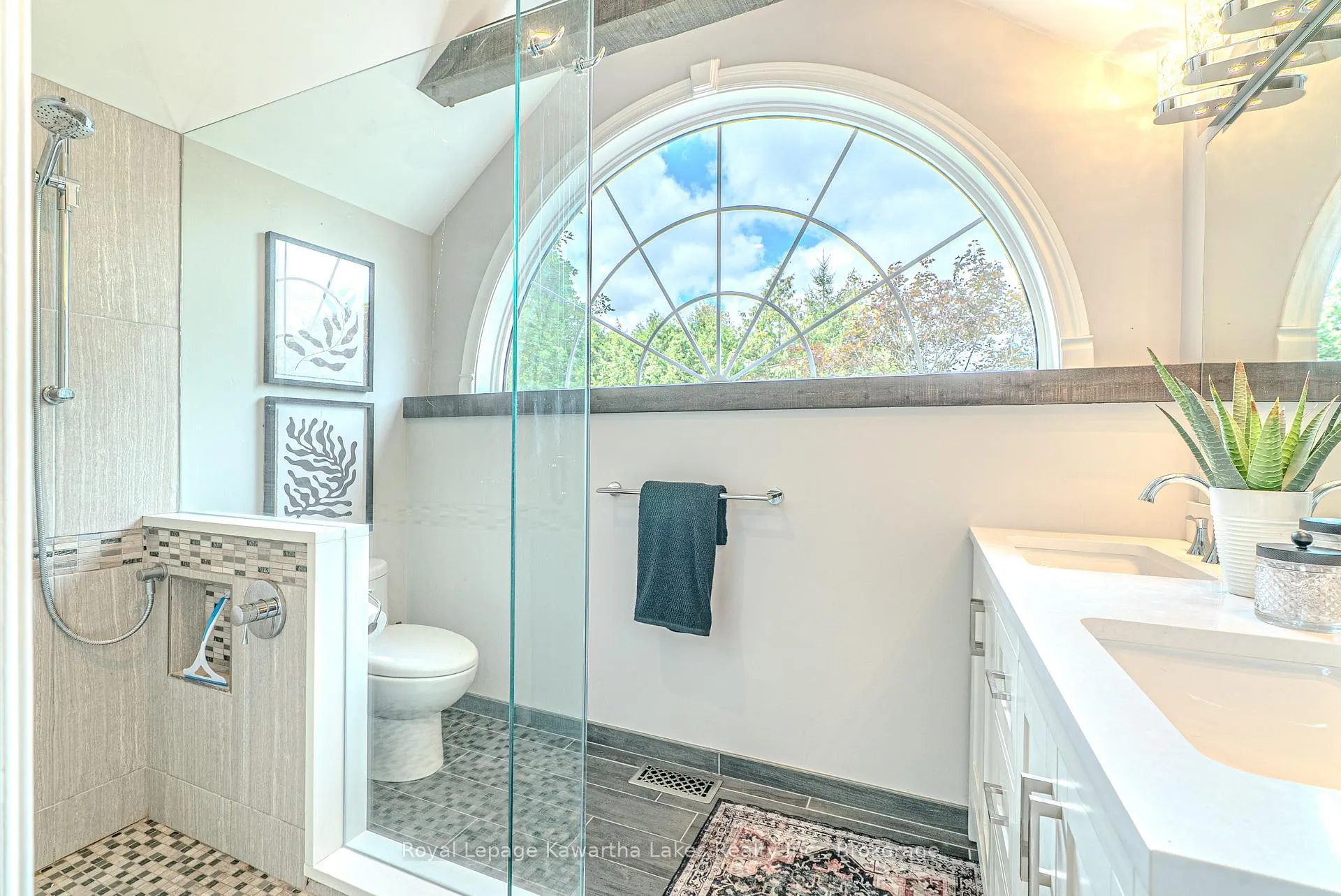 Photo 23 of 7725 Leskard Road N, Clarington, Rural Clarington — HOMEH