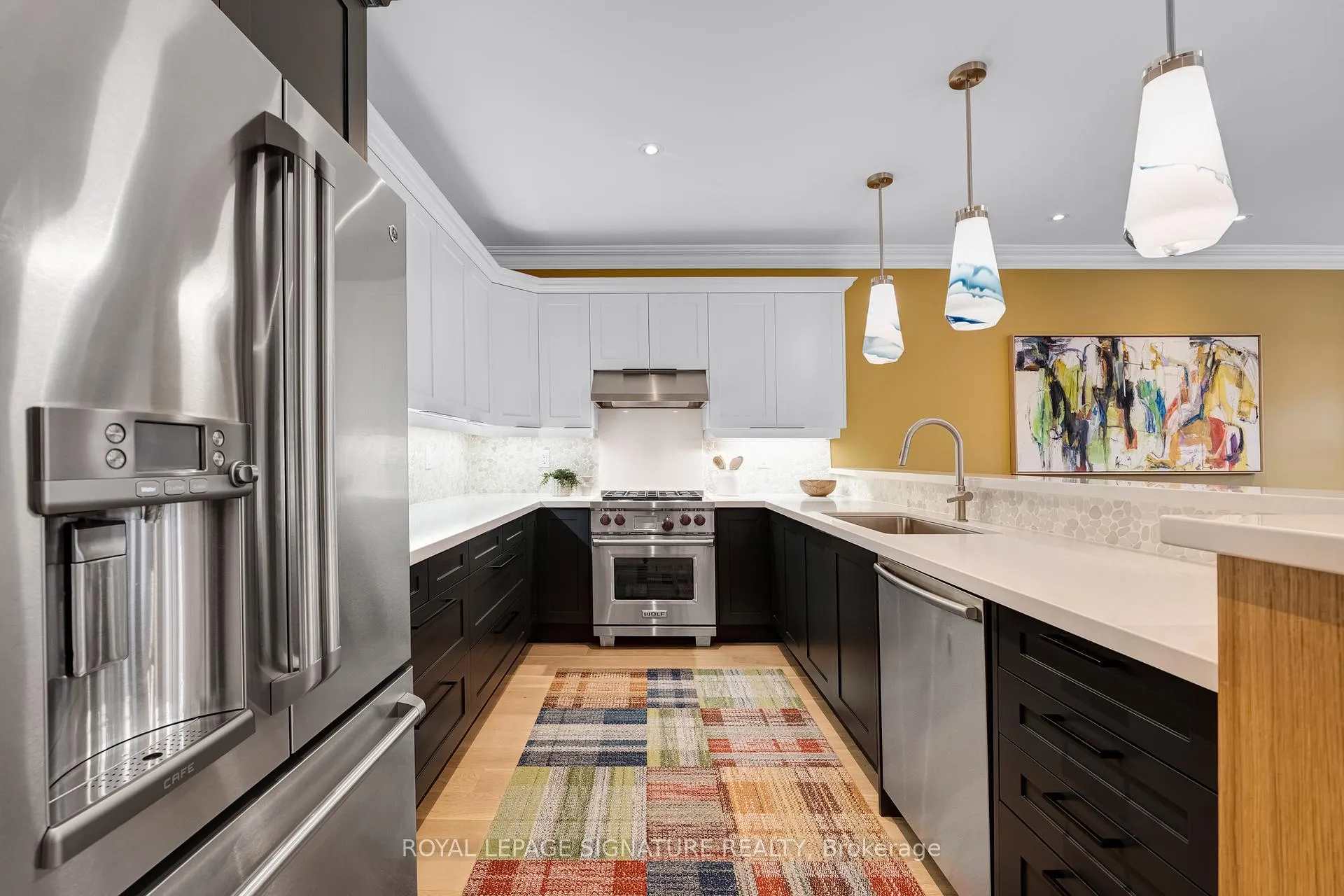 Photo 9 of 46 Esgore Drive, Toronto, Bedford Park-Nortown — HOMEH