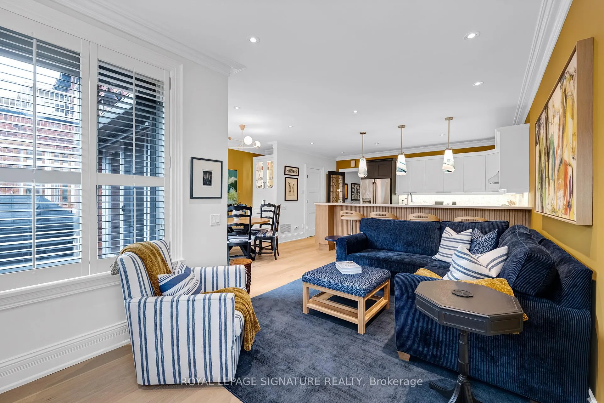 Photo 14 of 46 Esgore Drive, Toronto, Bedford Park-Nortown — HOMEH