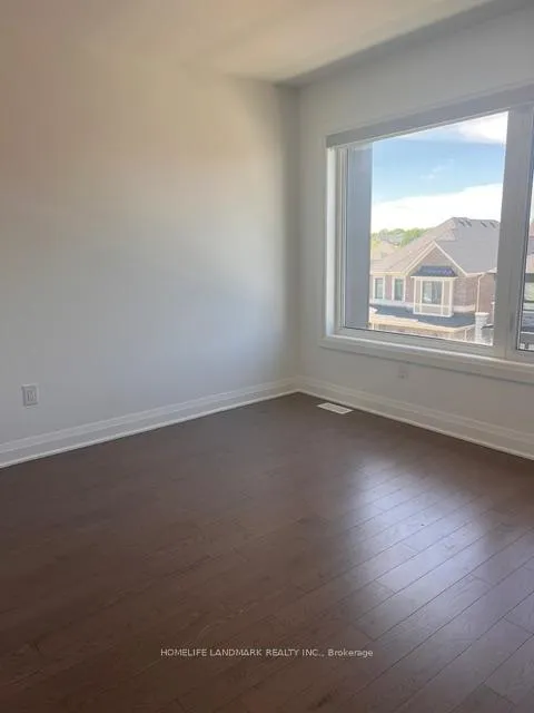 Photo 12 of 7 Wisla Avenue, Markham, Markham Village — HOMEH
