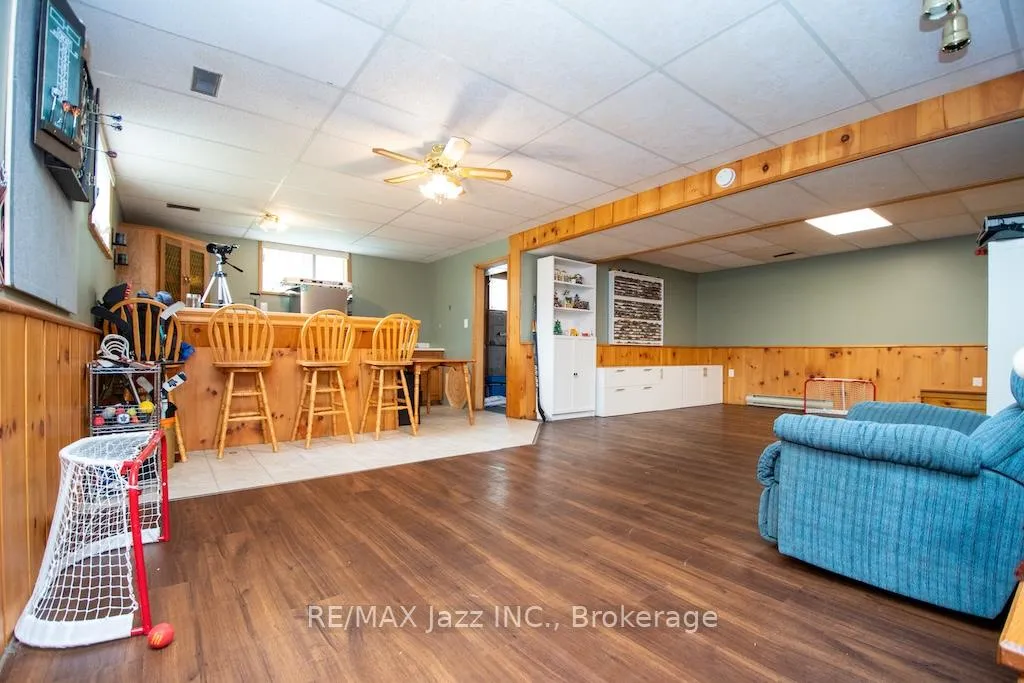 Photo 14 of 270 Clifford Road, Douro-Dummer — HOMEH