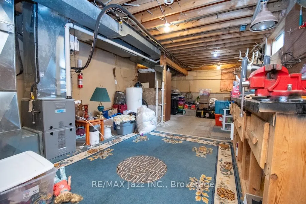 Photo 17 of 270 Clifford Road, Douro-Dummer — HOMEH