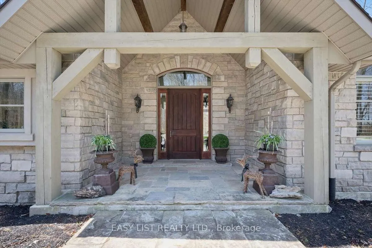 Photo 9 of 3314 Sandhills Road, Wilmot — HOMEH