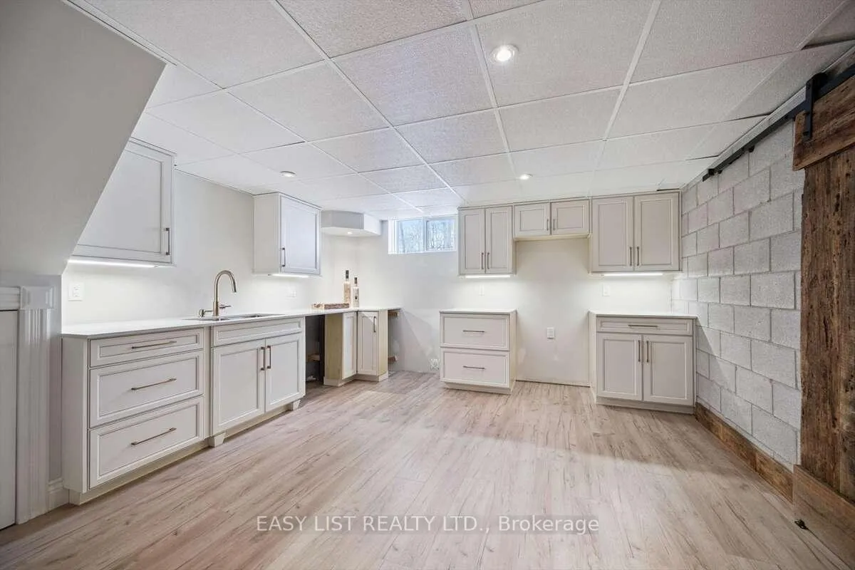 Photo 31 of 3314 Sandhills Road, Wilmot — HOMEH