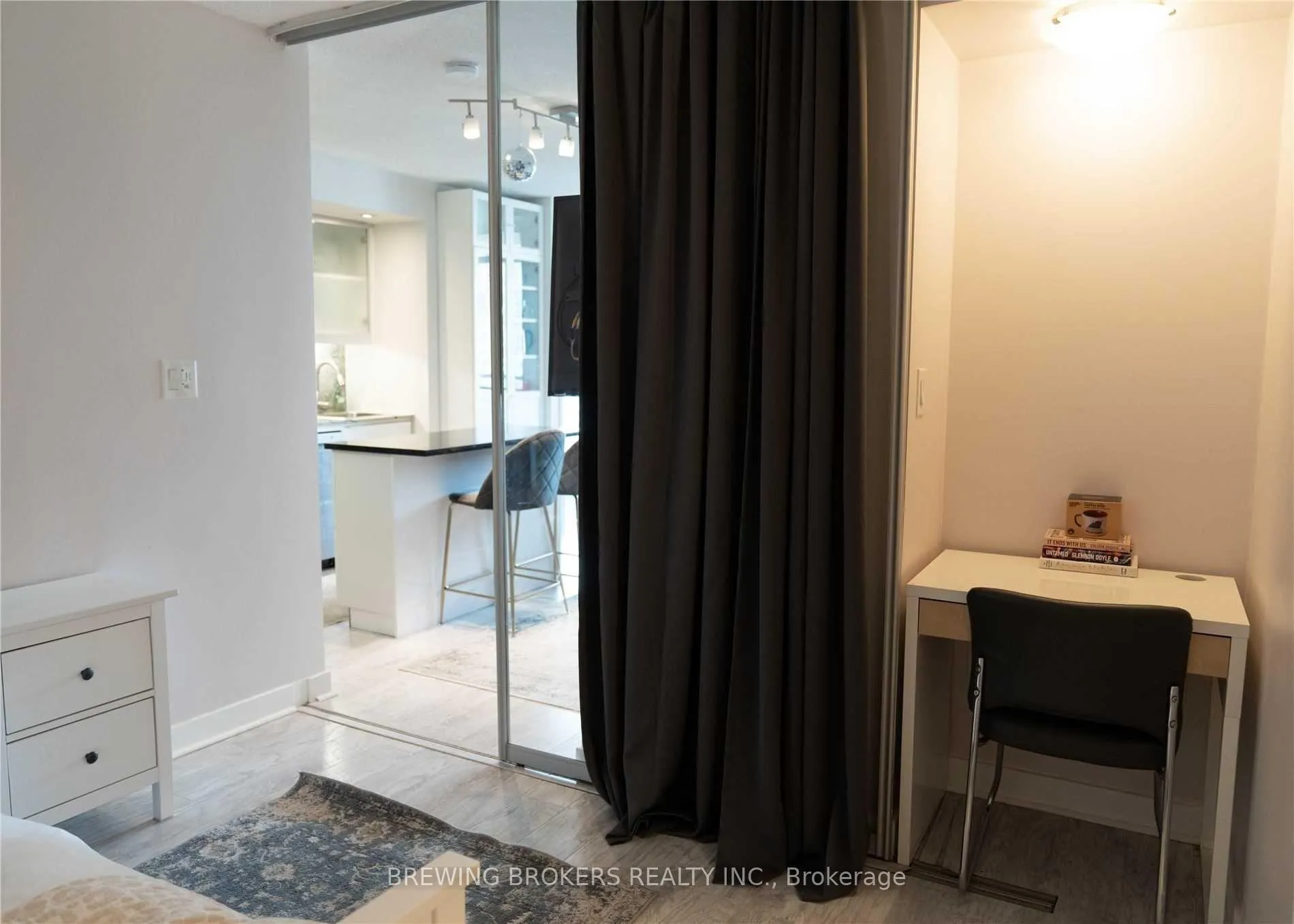 Photo 3 of Unit 3311, 25 Telegram Mews, Toronto, Waterfront Communities — HOMEH