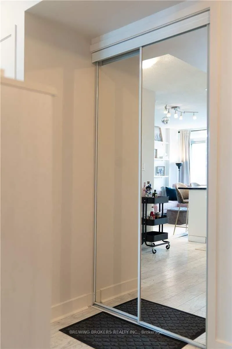 Photo 8 of Unit 3311, 25 Telegram Mews, Toronto, Waterfront Communities — HOMEH