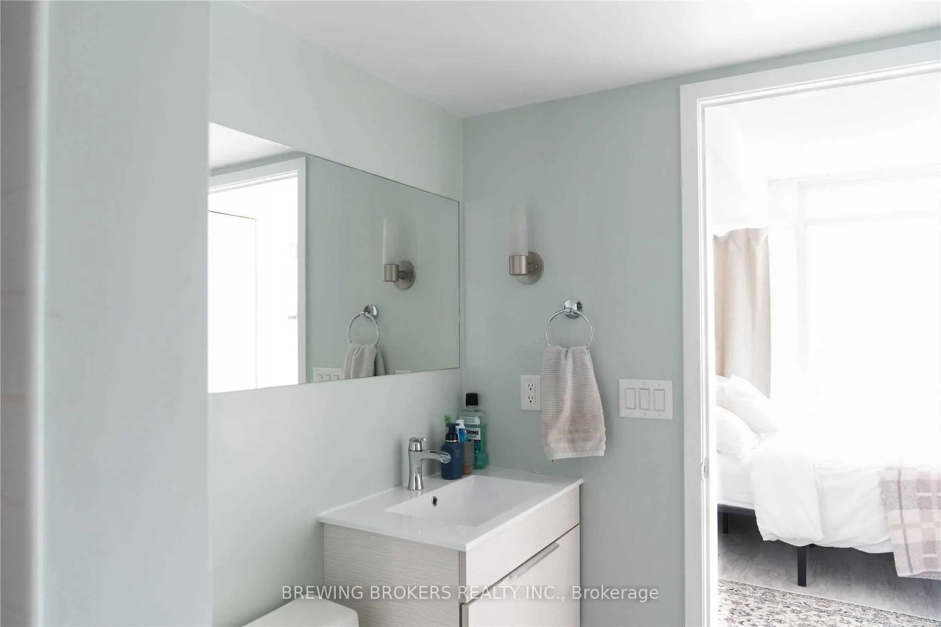Photo 15 of Unit 3311, 25 Telegram Mews, Toronto, Waterfront Communities — HOMEH