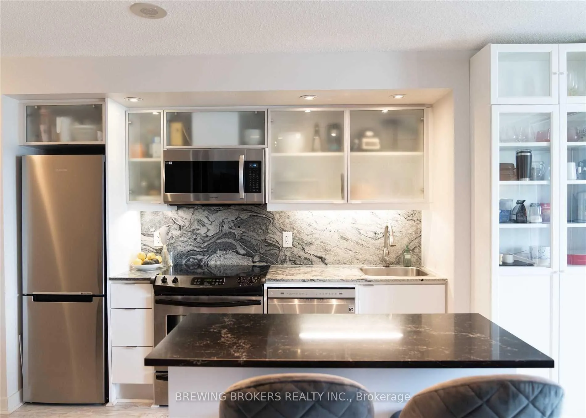 Photo 16 of Unit 3311, 25 Telegram Mews, Toronto, Waterfront Communities — HOMEH