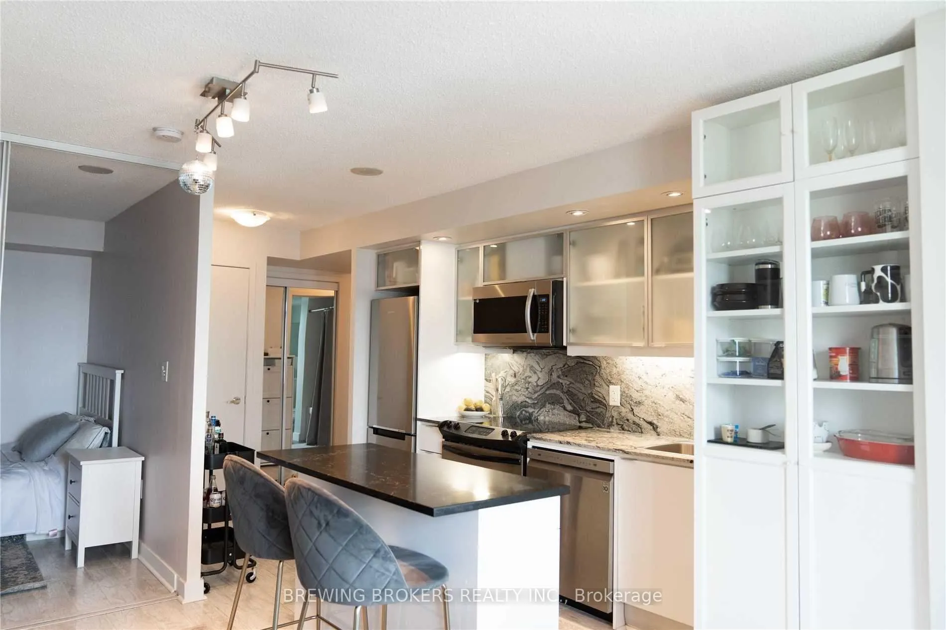 Photo 18 of Unit 3311, 25 Telegram Mews, Toronto, Waterfront Communities — HOMEH