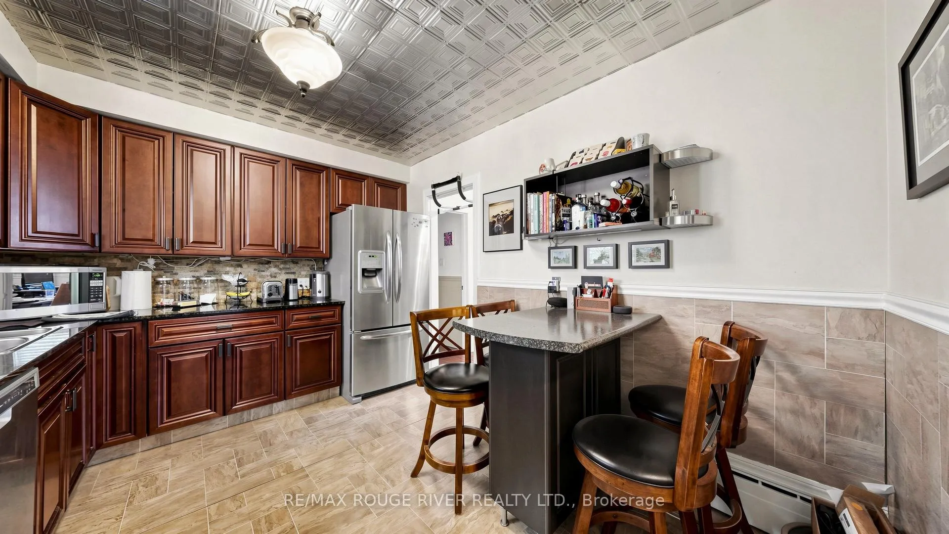 Photo 32 of 263 Oak Park Avenue, Toronto, Woodbine-Lumsden — HOMEH