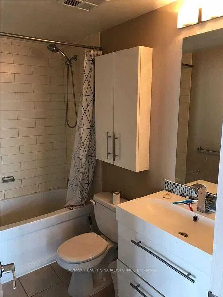 Photo 7 of Unit 2109, 35 Mariner Terrace, Toronto, Waterfront Communities — HOMEH