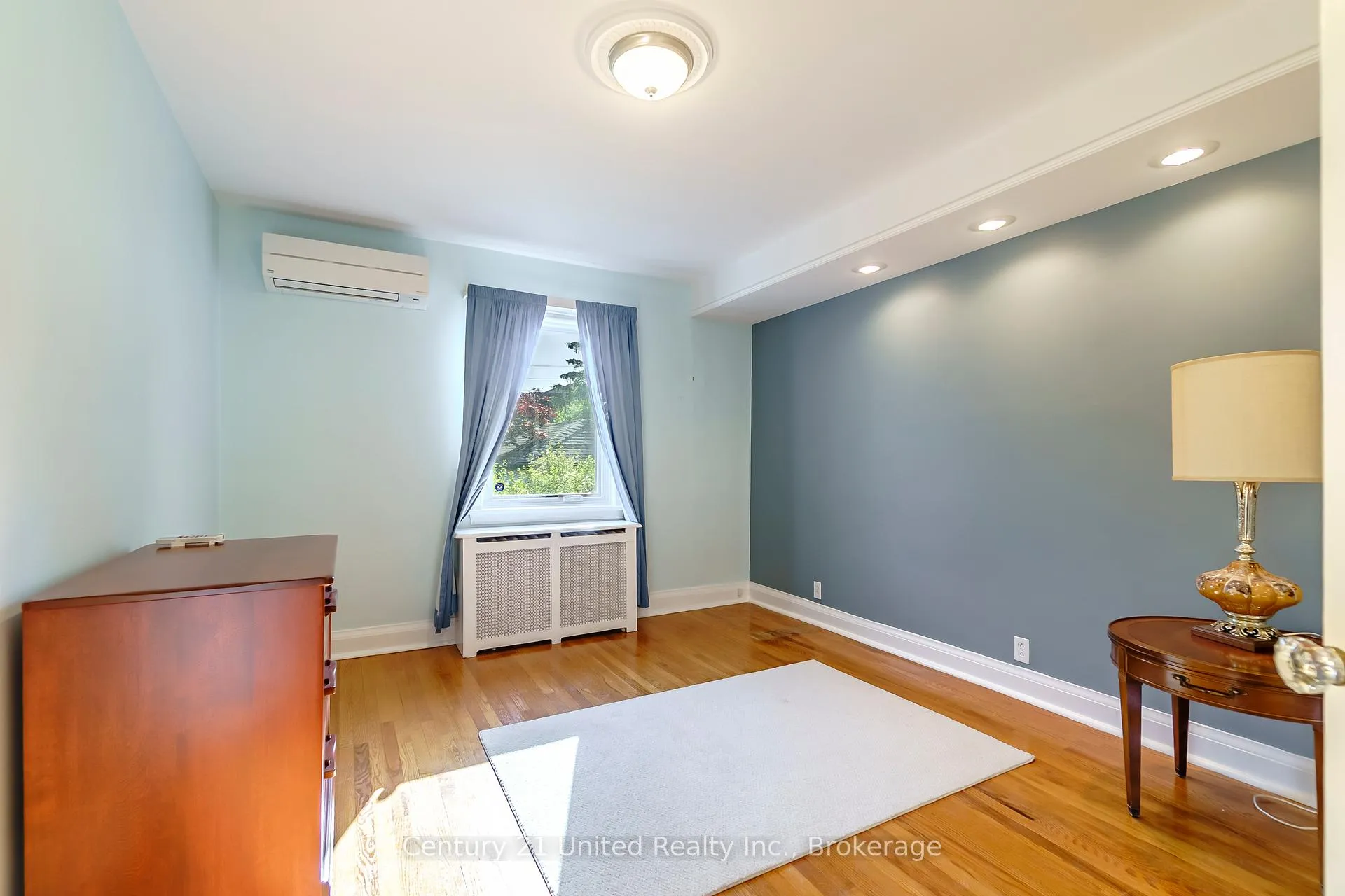 Photo 13 of 64 Renown Road, Etobicoke, Islington-City Centre West — HOMEH