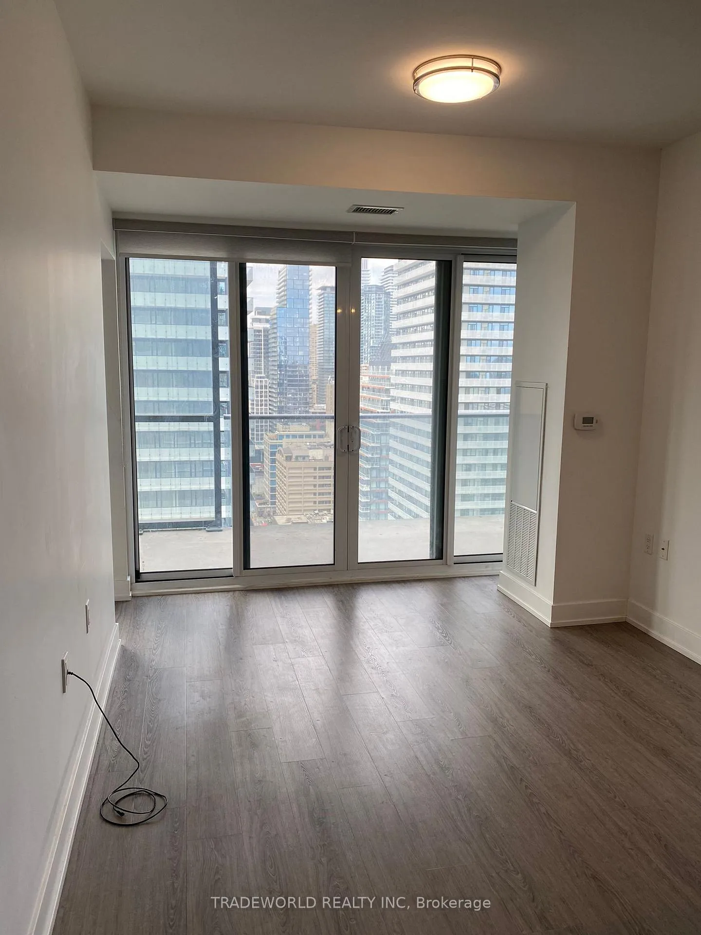 Photo 3 of Unit 2905, 7 Grenville Street, Toronto, Bay Street Corridor — HOMEH