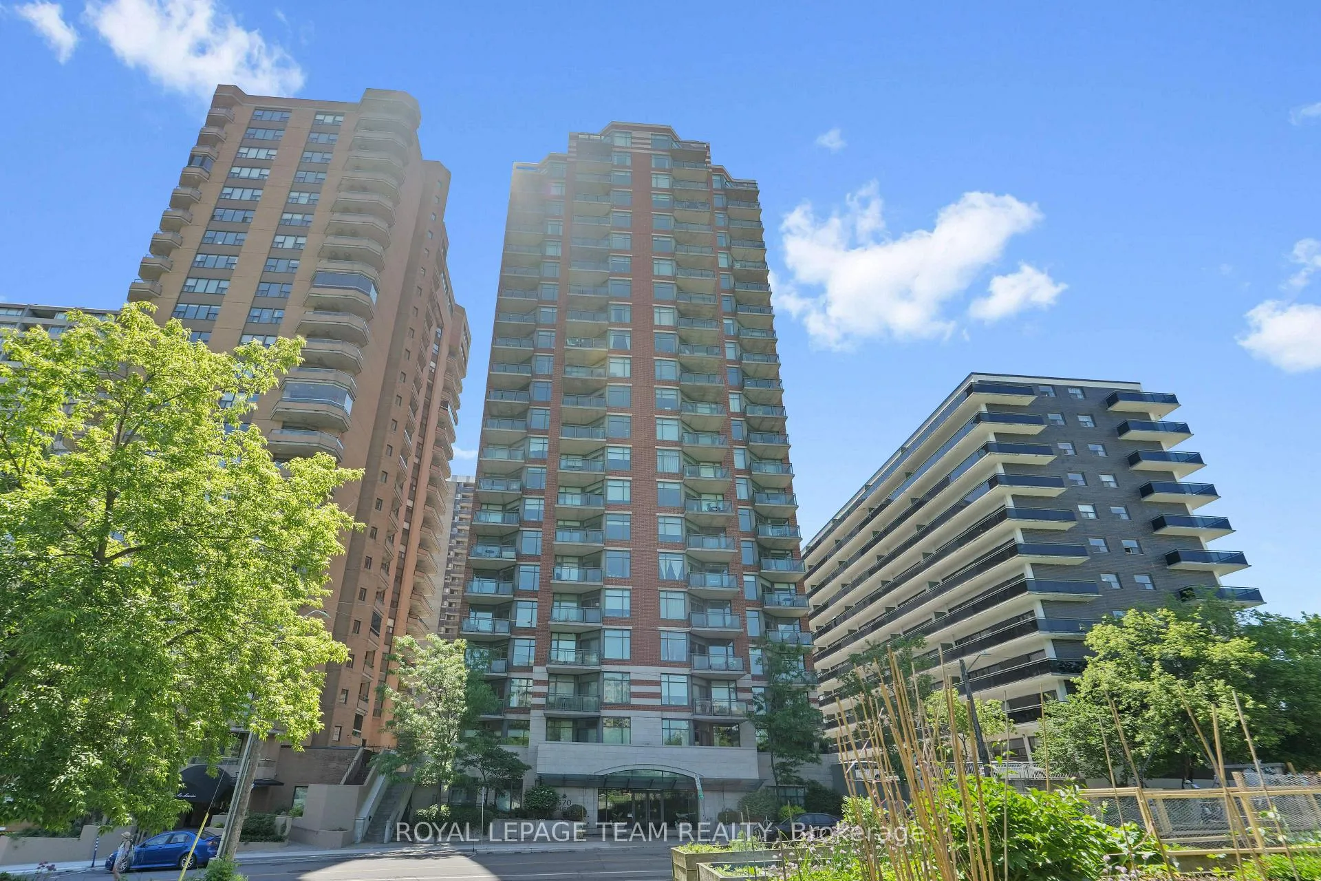 Photo 1 of Unit 1905, 570 Laurier Avenue W, Ottawa, Ottawa Centre — HOMEH