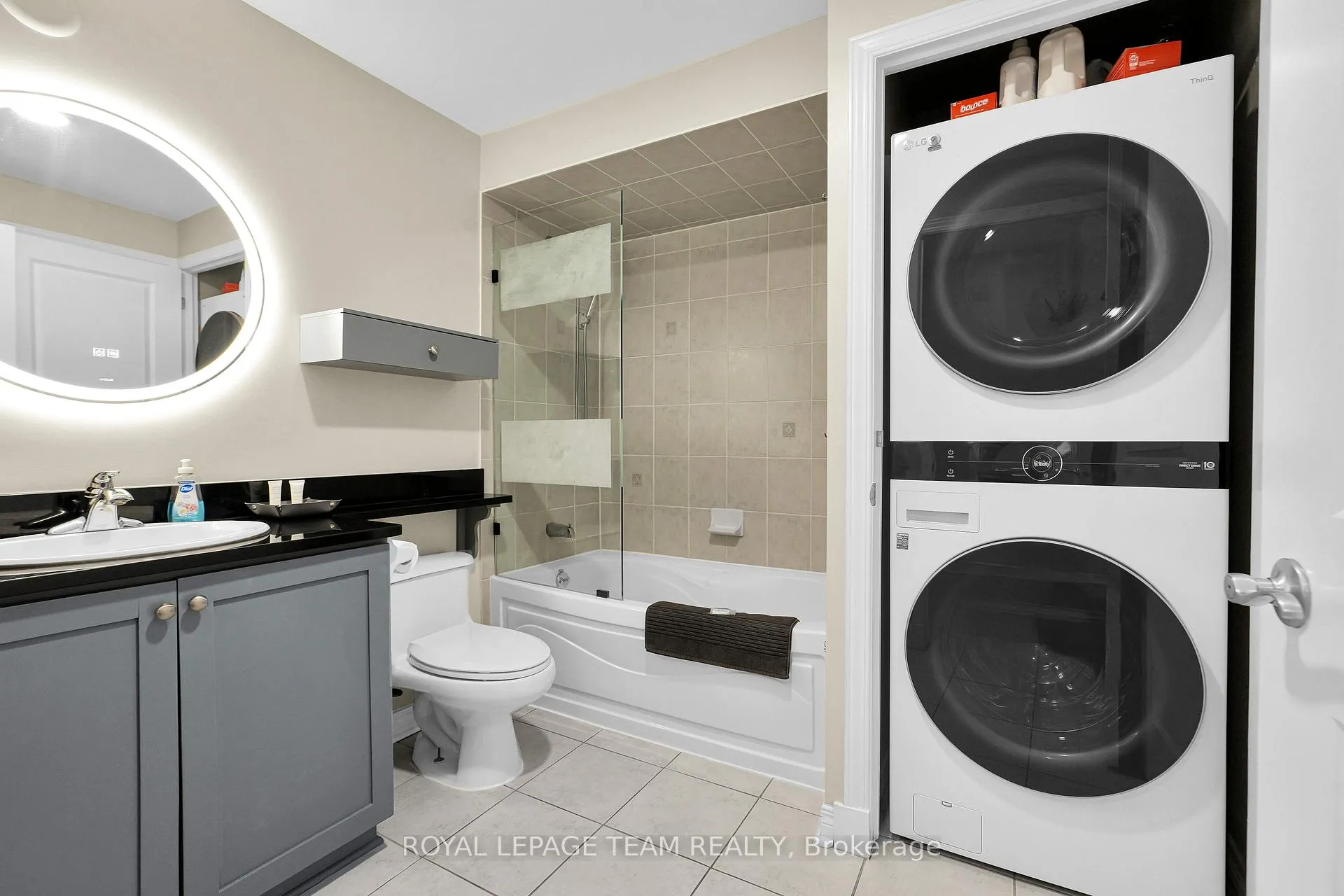 Photo 15 of Unit 1905, 570 Laurier Avenue W, Ottawa, Ottawa Centre — HOMEH