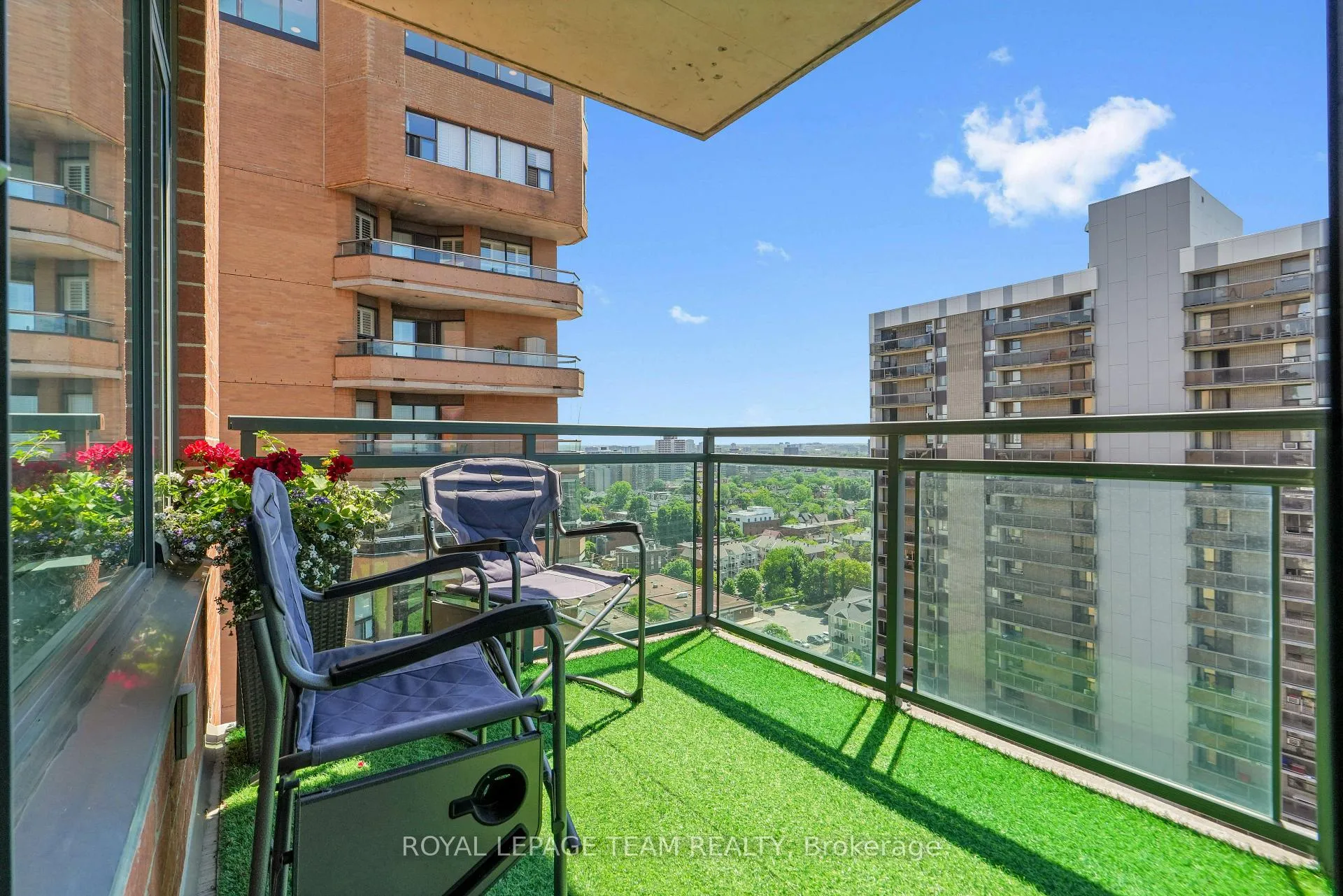 Photo 30 of Unit 1905, 570 Laurier Avenue W, Ottawa, Ottawa Centre — HOMEH