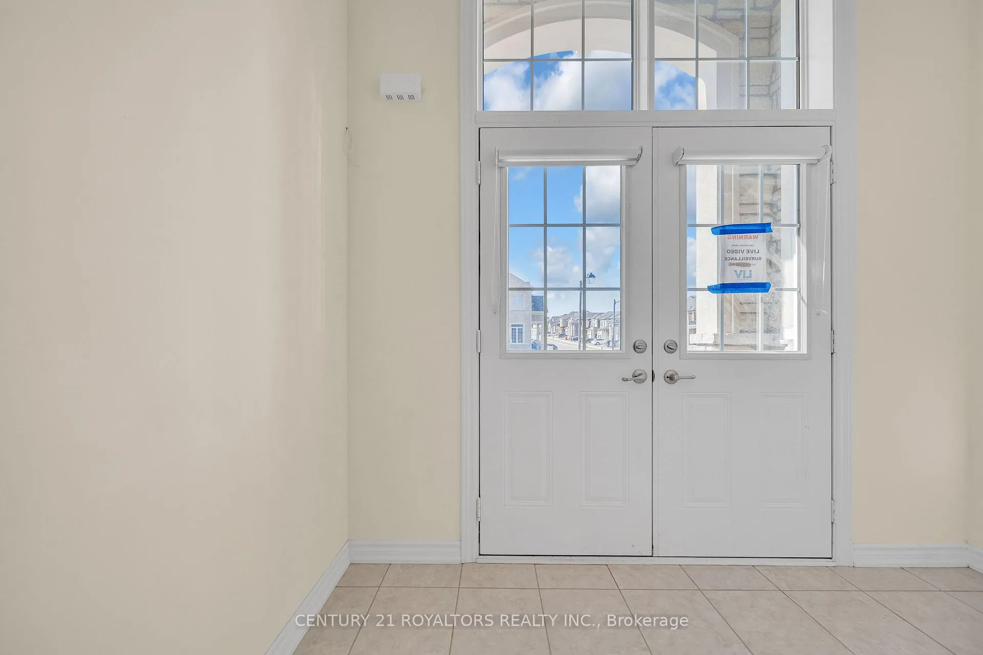 Photo 5 of 116 Hitchman Street, Brant, Paris — HOMEH