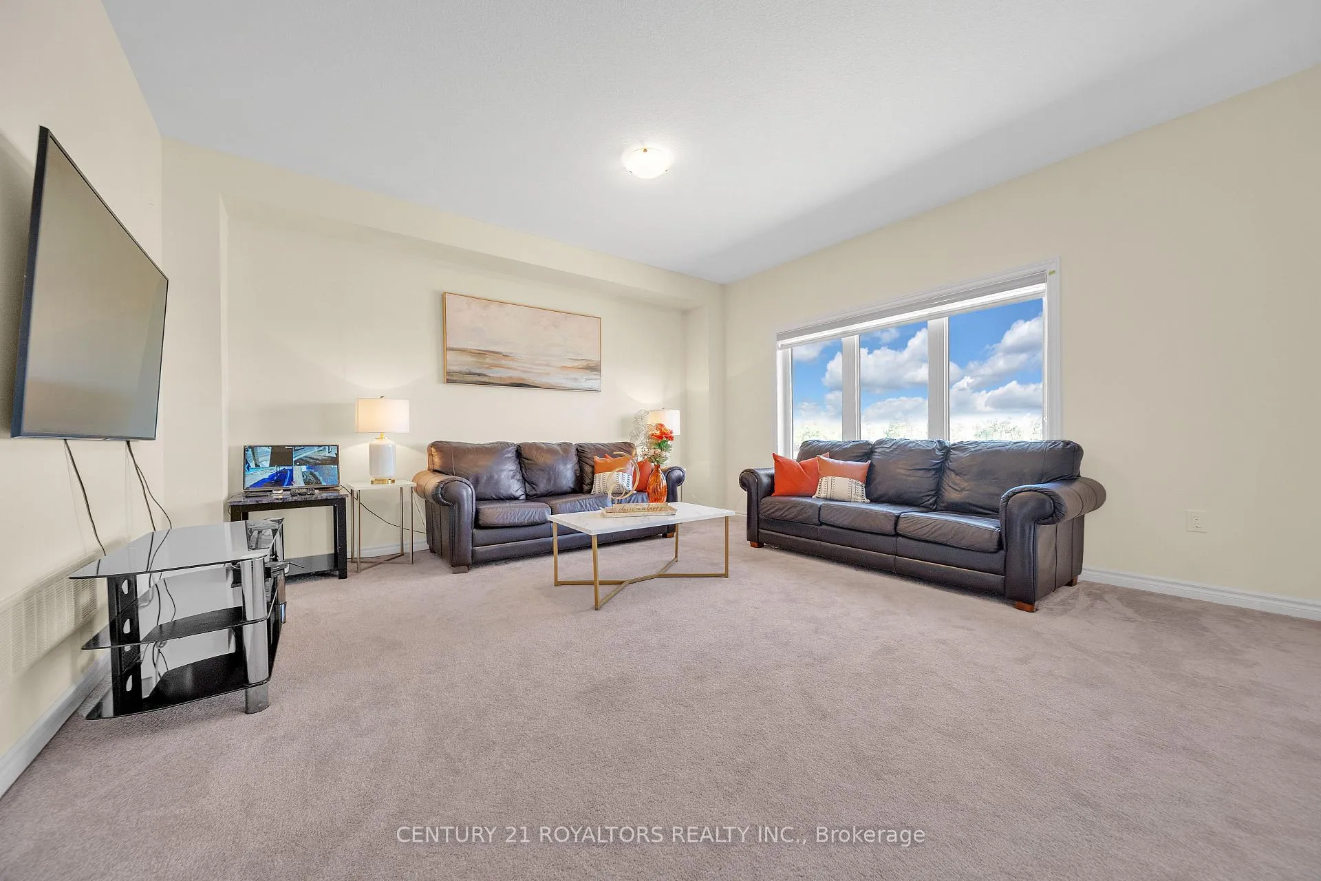Photo 14 of 116 Hitchman Street, Brant, Paris — HOMEH