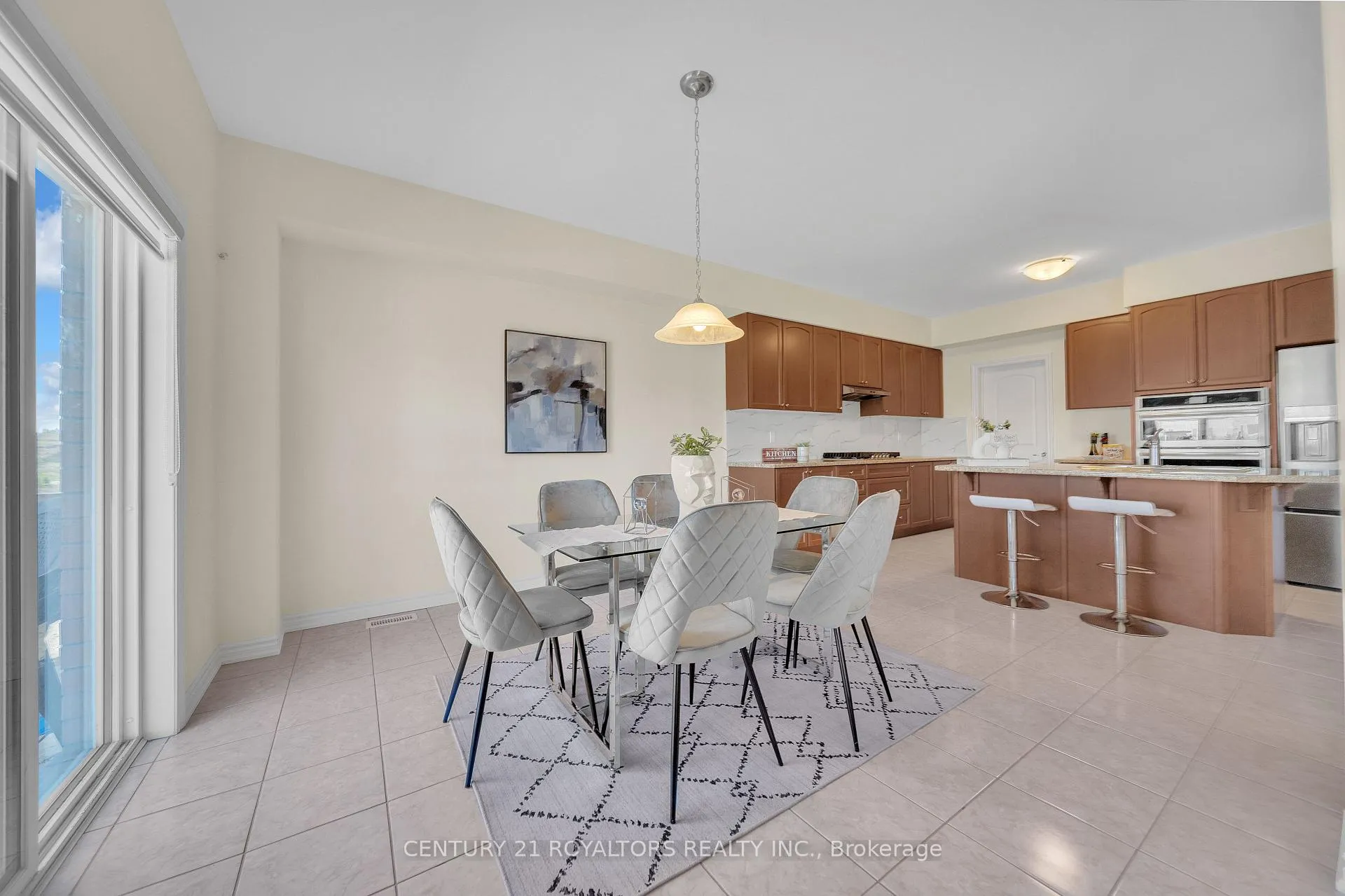 Photo 18 of 116 Hitchman Street, Brant, Paris — HOMEH