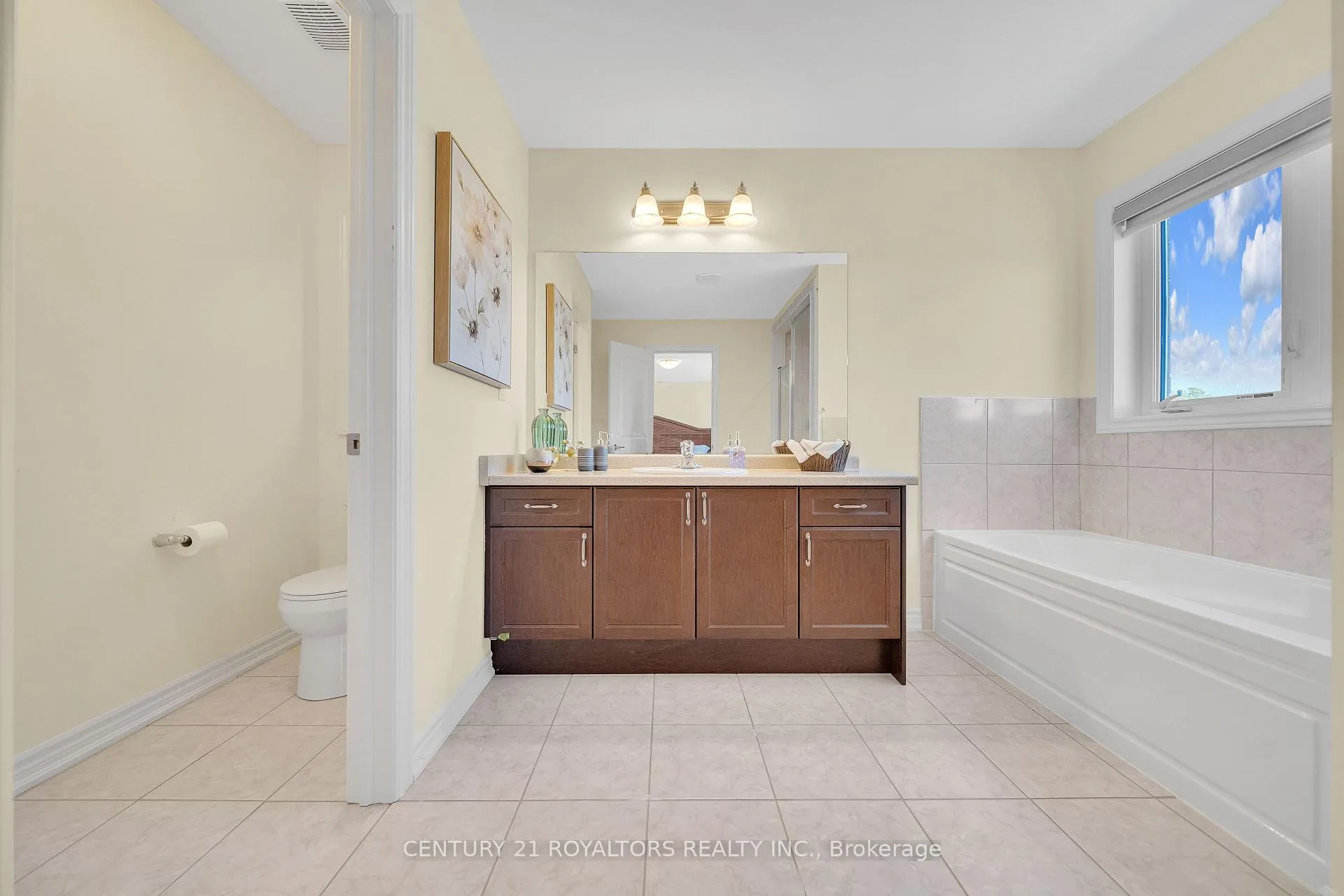 Photo 41 of 116 Hitchman Street, Brant, Paris — HOMEH