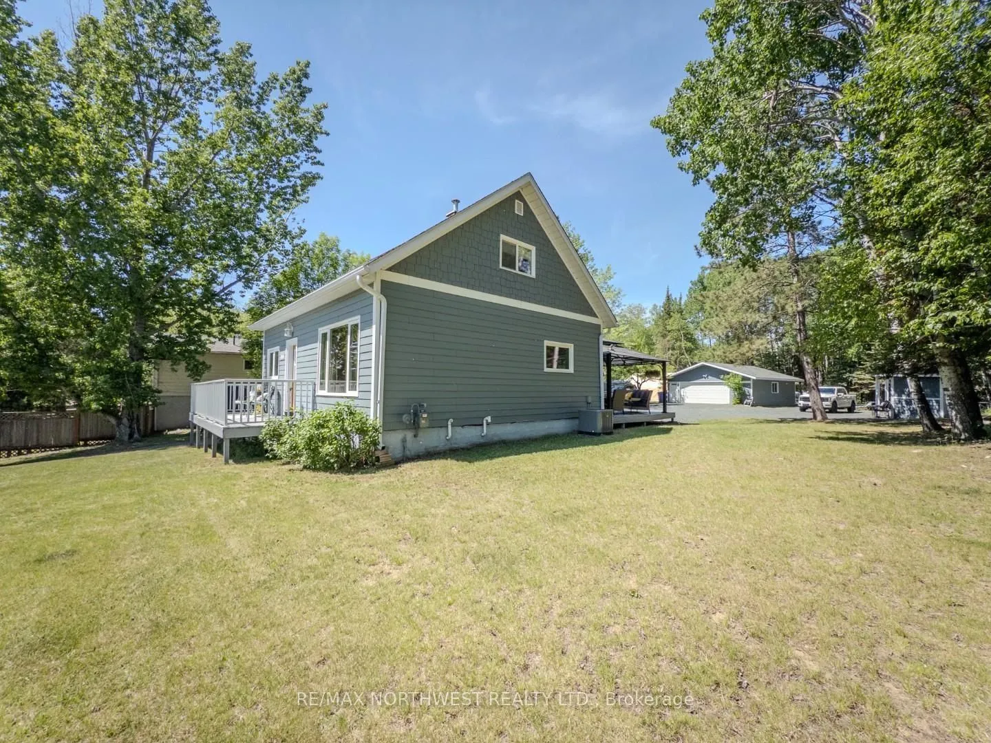 Photo 3 of 132 Rabbit Lake Road, Kenora, Rabbit Lake — HOMEH