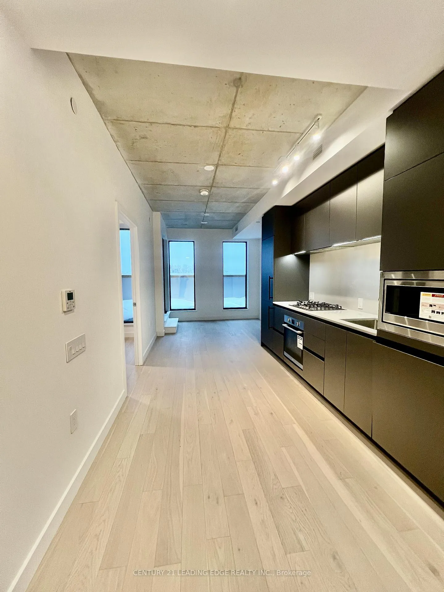 Photo 5 of Unit 527, 1720 Bayview Avenue, Toronto, Mount Pleasant East — HOMEH