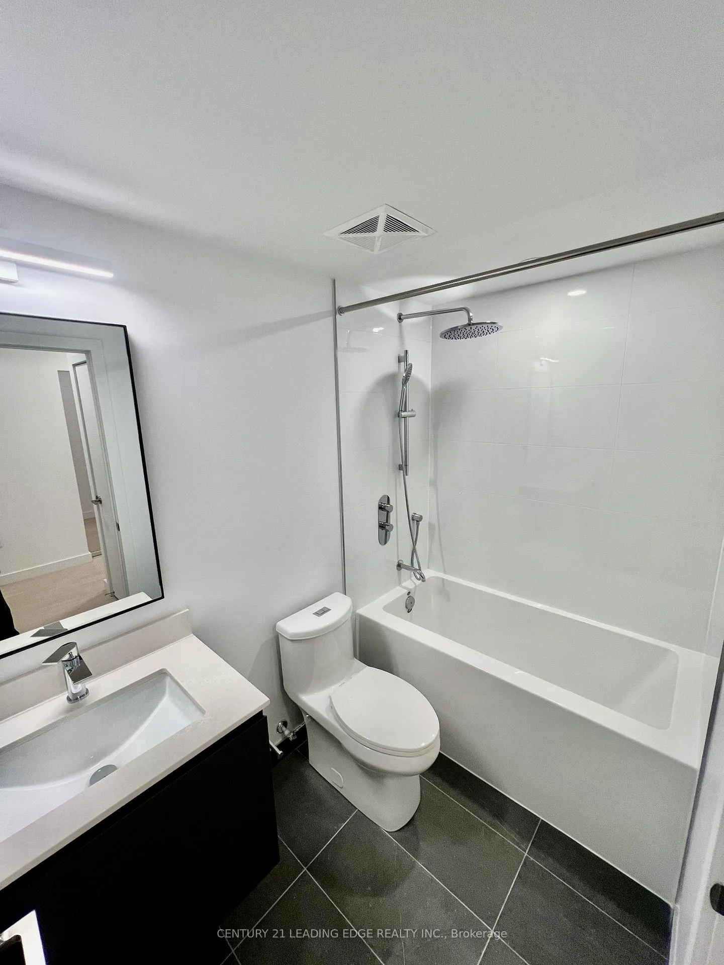Photo 14 of Unit 527, 1720 Bayview Avenue, Toronto, Mount Pleasant East — HOMEH