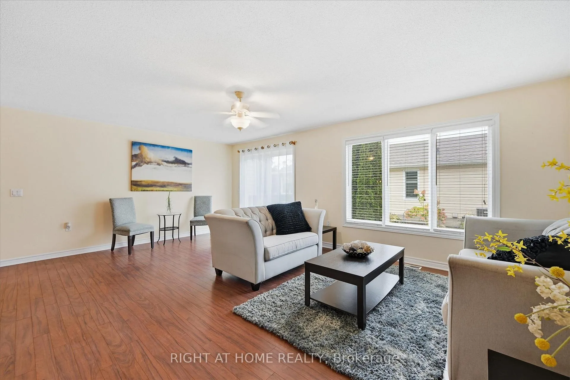 Photo 14 of 111 Gracehill Crescent, Hamilton, Freelton — HOMEH