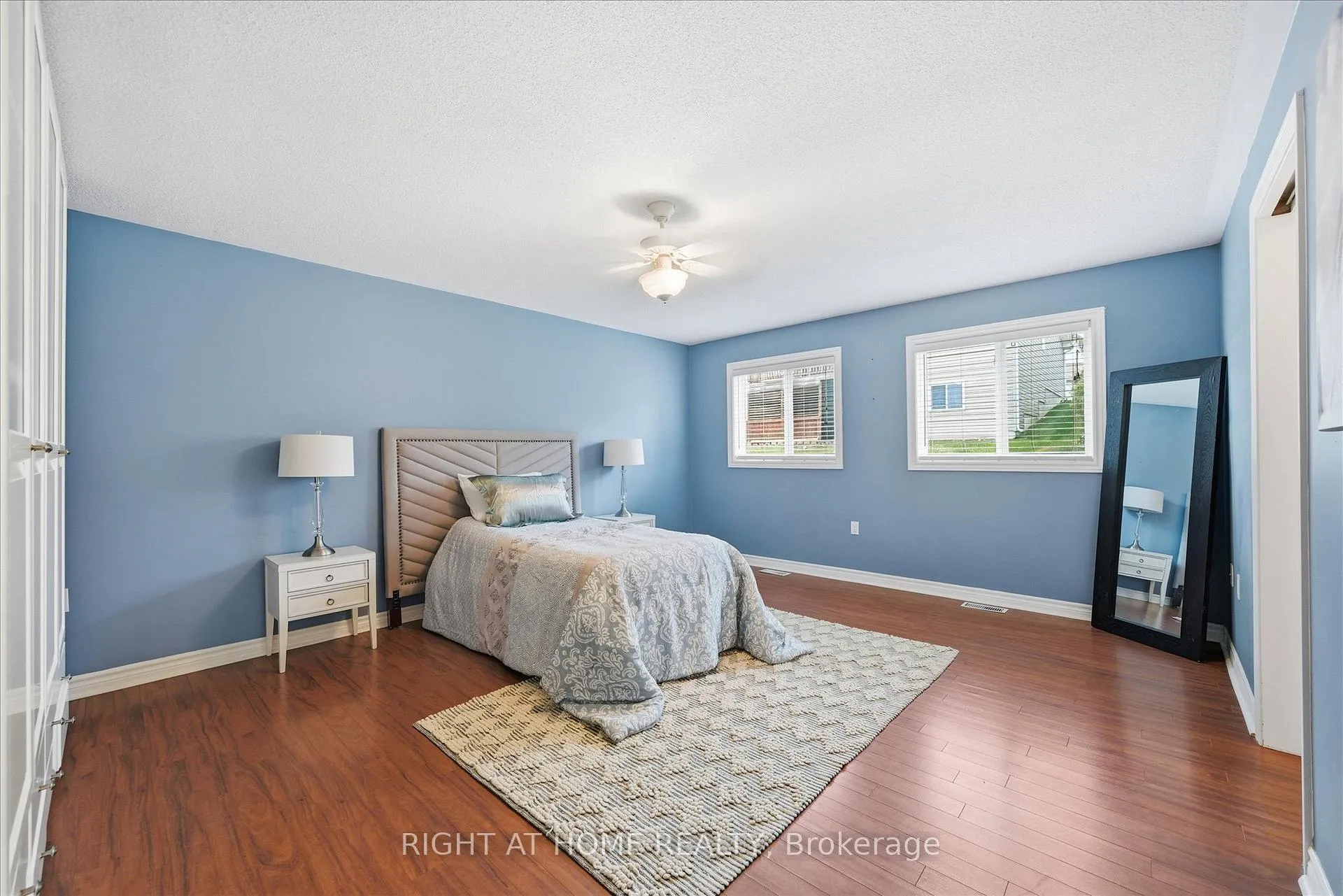 Photo 18 of 111 Gracehill Crescent, Hamilton, Freelton — HOMEH