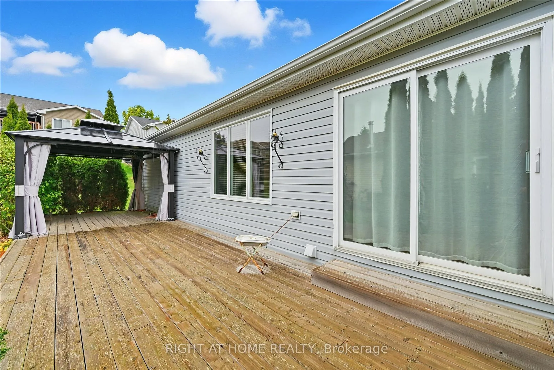 Photo 32 of 111 Gracehill Crescent, Hamilton, Freelton — HOMEH