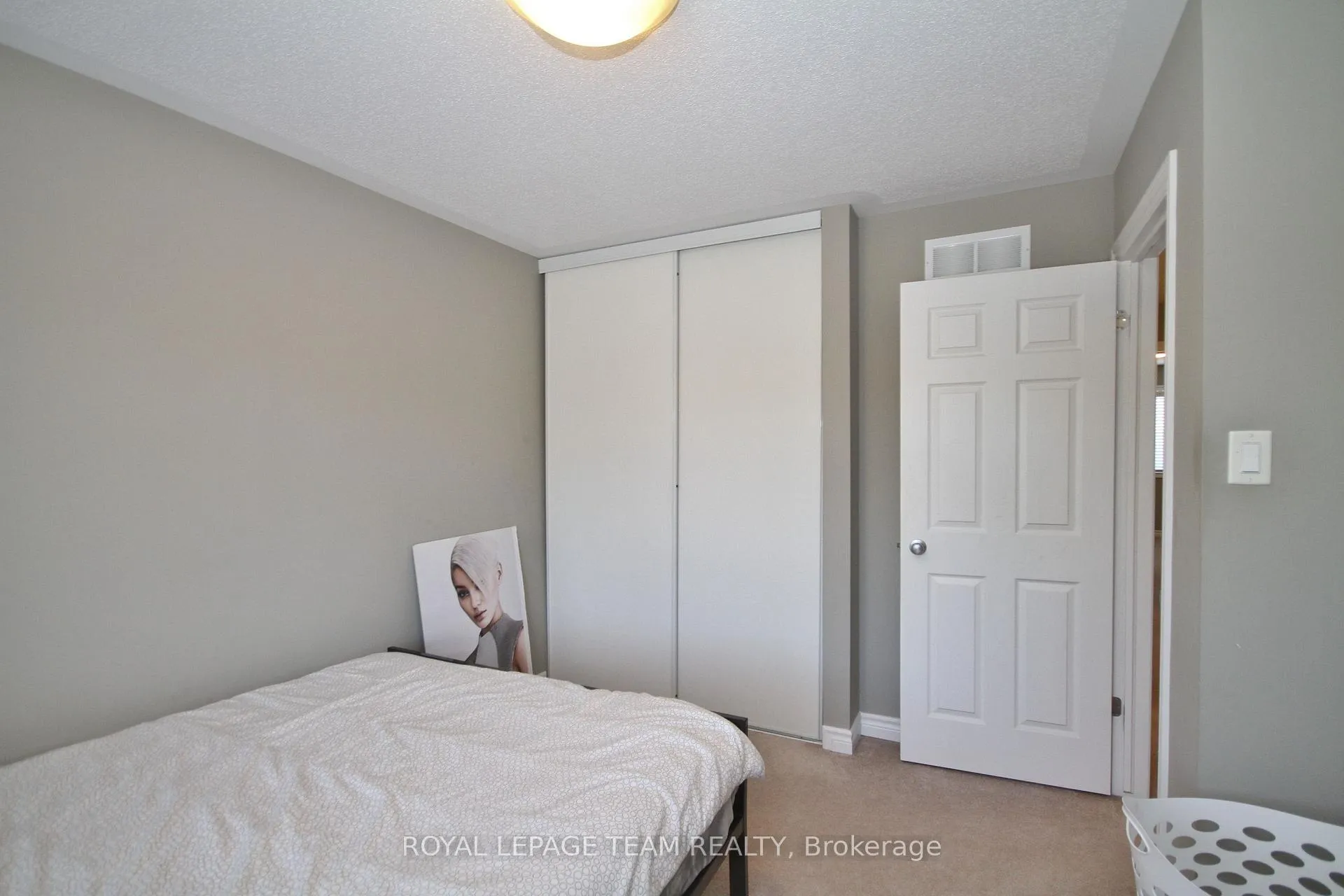Photo 26 of 302 Tourmaline Crescent, Ottawa, Barrhaven - Strandherd — HOMEH