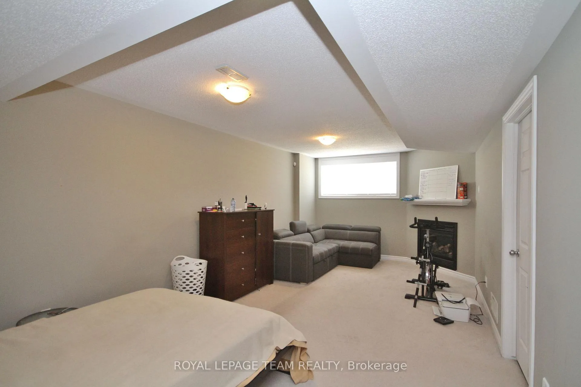 Photo 27 of 302 Tourmaline Crescent, Ottawa, Barrhaven - Strandherd — HOMEH