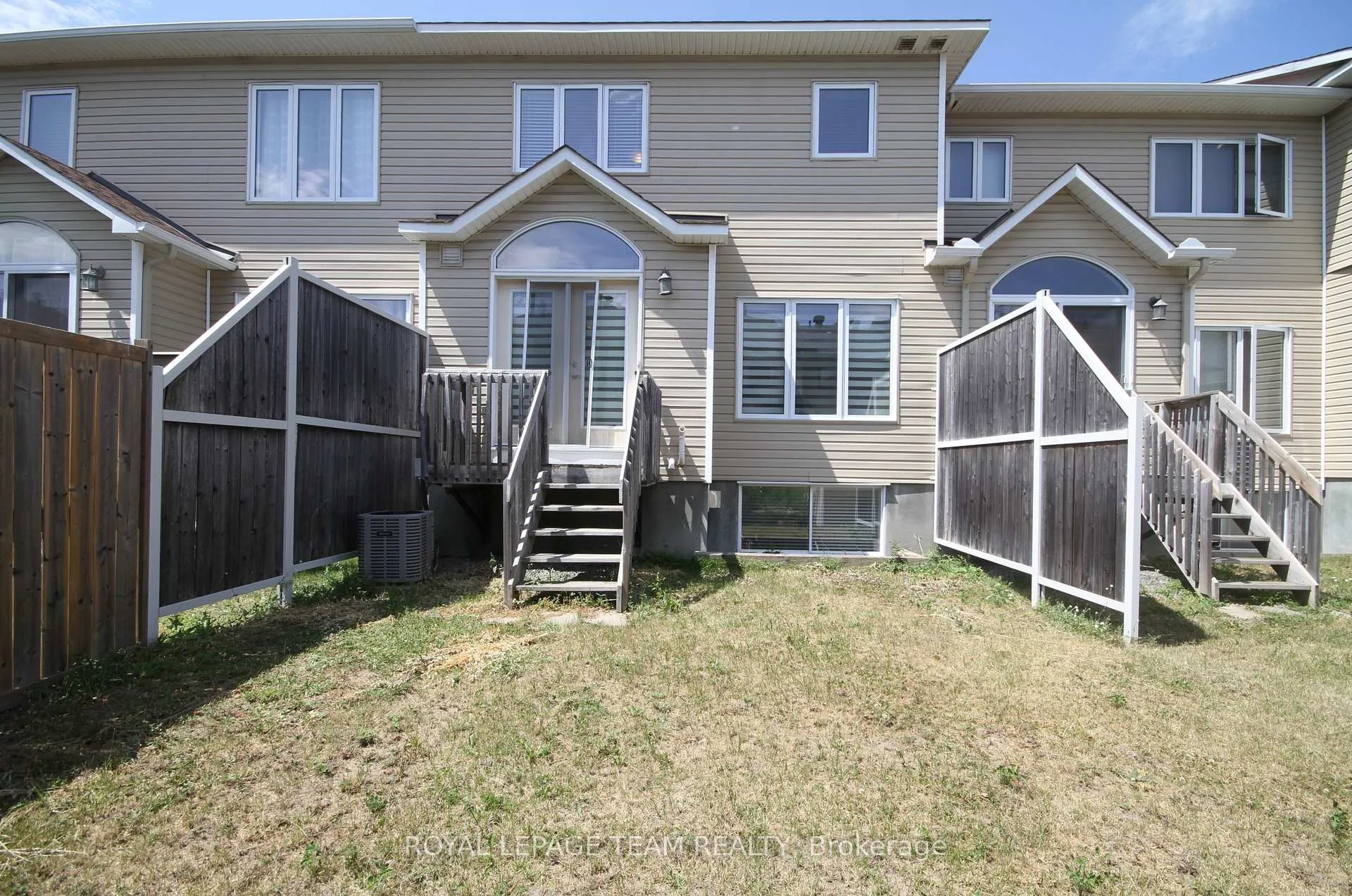 Photo 31 of 302 Tourmaline Crescent, Ottawa, Barrhaven - Strandherd — HOMEH