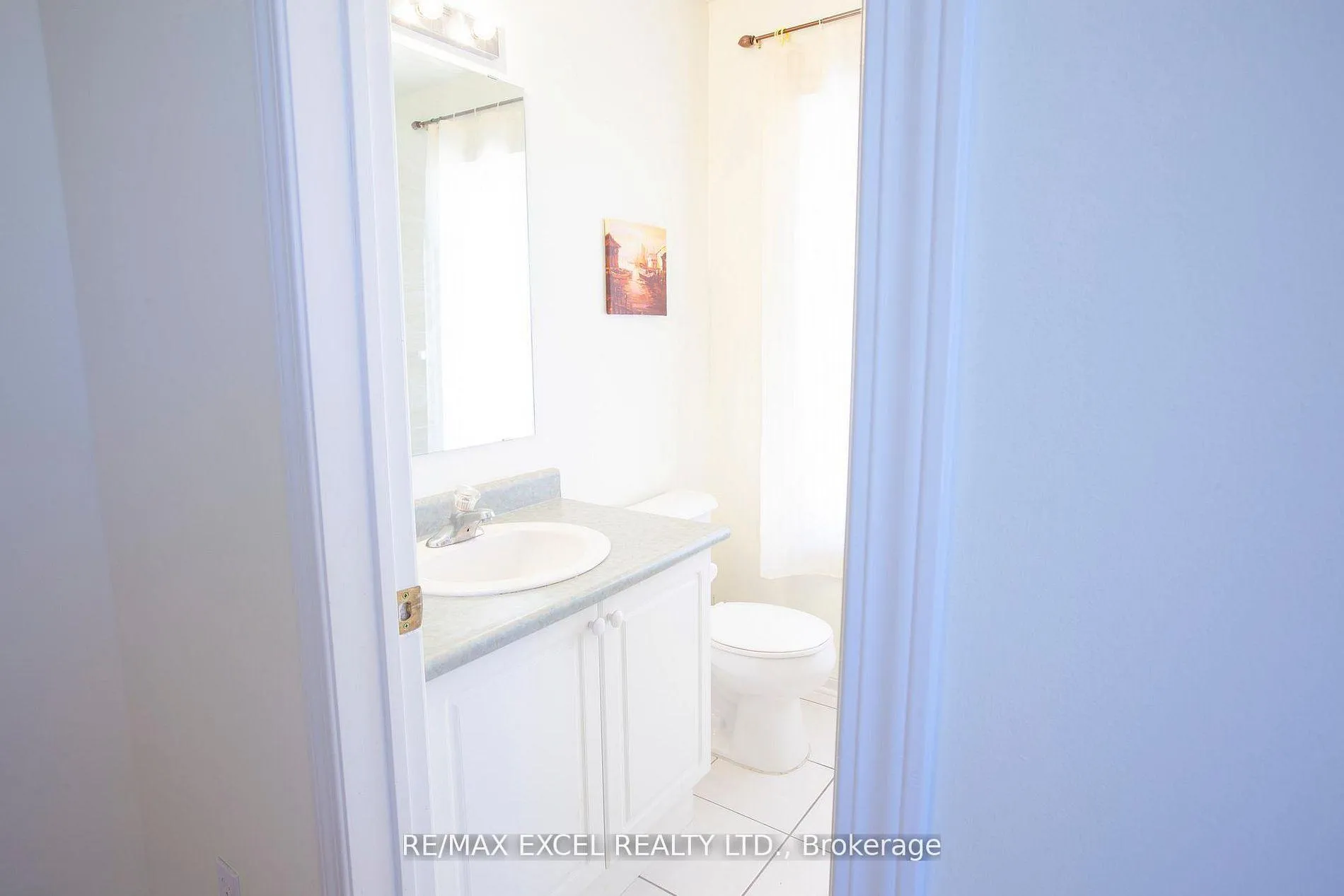 Photo 11 of 14 Woltner Way, Markham, Village Green-South Unionville — HOMEH
