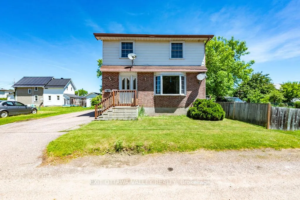 Photo 1 of 341 Craig Street, Pembroke — HOMEH