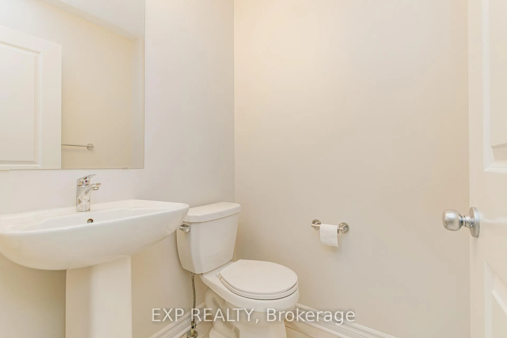 Photo 4 of 196 Angelonia Crescent, Ottawa, Blossom Park/Kemp Park/Findlay Creek — HOMEH
