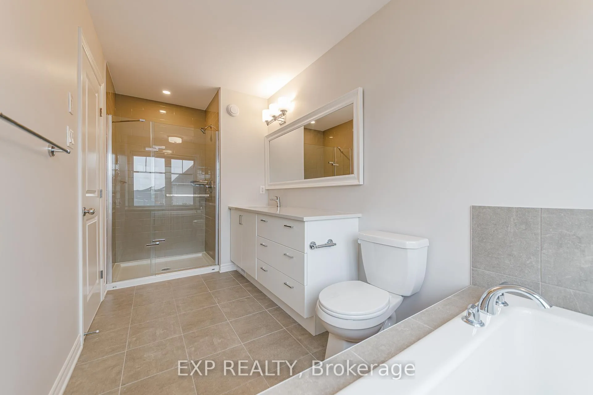 Photo 28 of 196 Angelonia Crescent, Ottawa, Blossom Park/Kemp Park/Findlay Creek — HOMEH